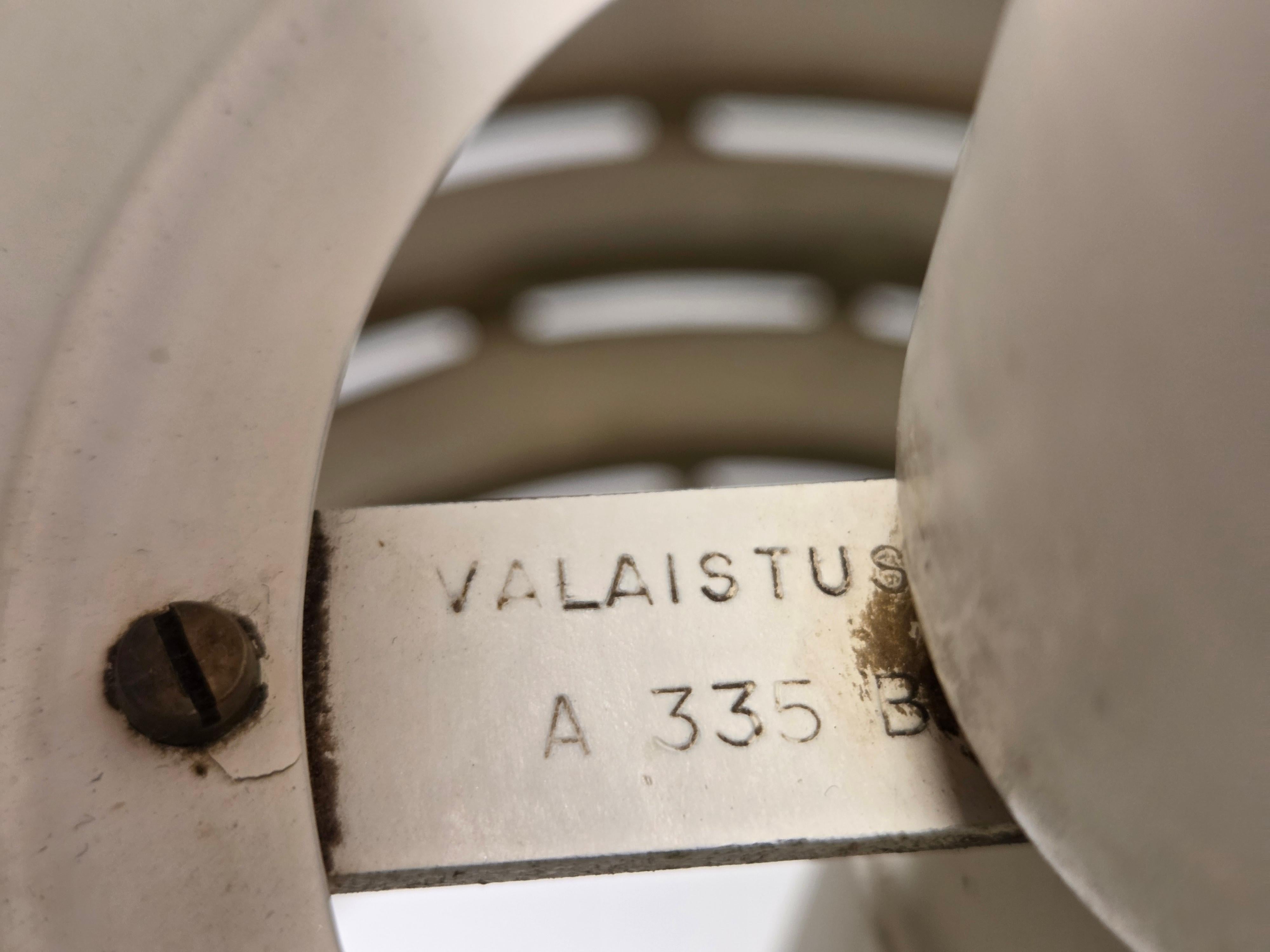 Metà XX secolo Alvar Aalto Lamp A335B by Valaistustyö in vendita