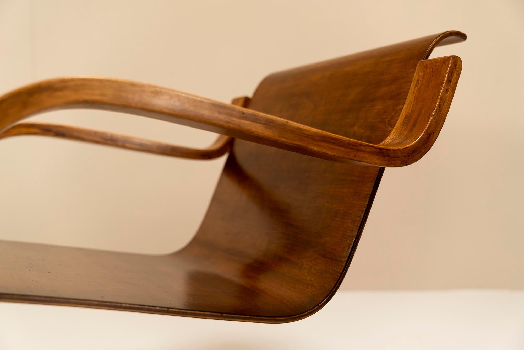 Alvar Aalto Lounge Chair in Birch Plywood Model 31/41, 1935 Finland 7