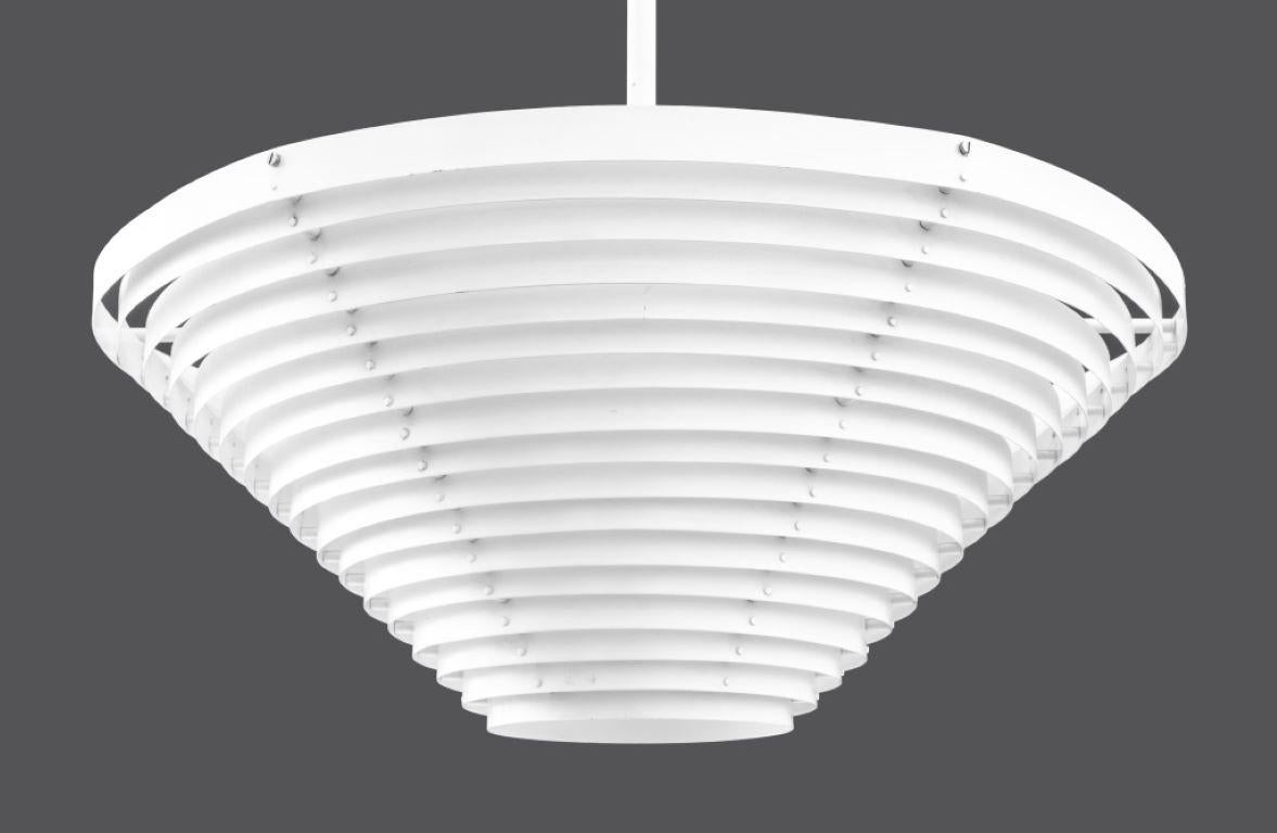 Alvar Aalto (Finnish, 1898-1976) Mid-Century Modern white enameled aluminum hanging ceiling pendant lamp with concentric circle design. Provenance: From a Rye, N.Y. collection. 

Dealer: S138XX