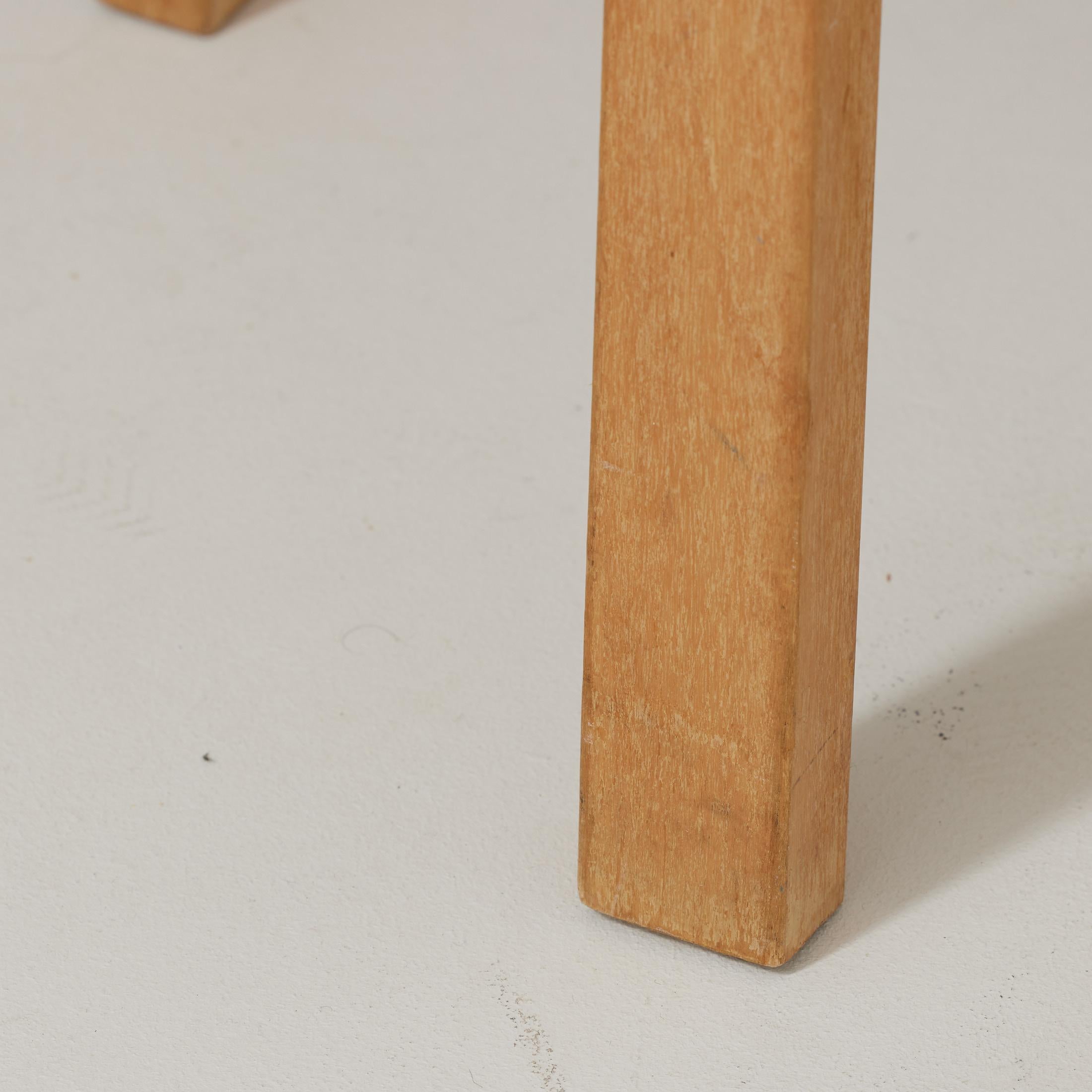 Legno Sgabello in legno moderno di metà secolo di Alvar Aalto, circa 1940 in vendita