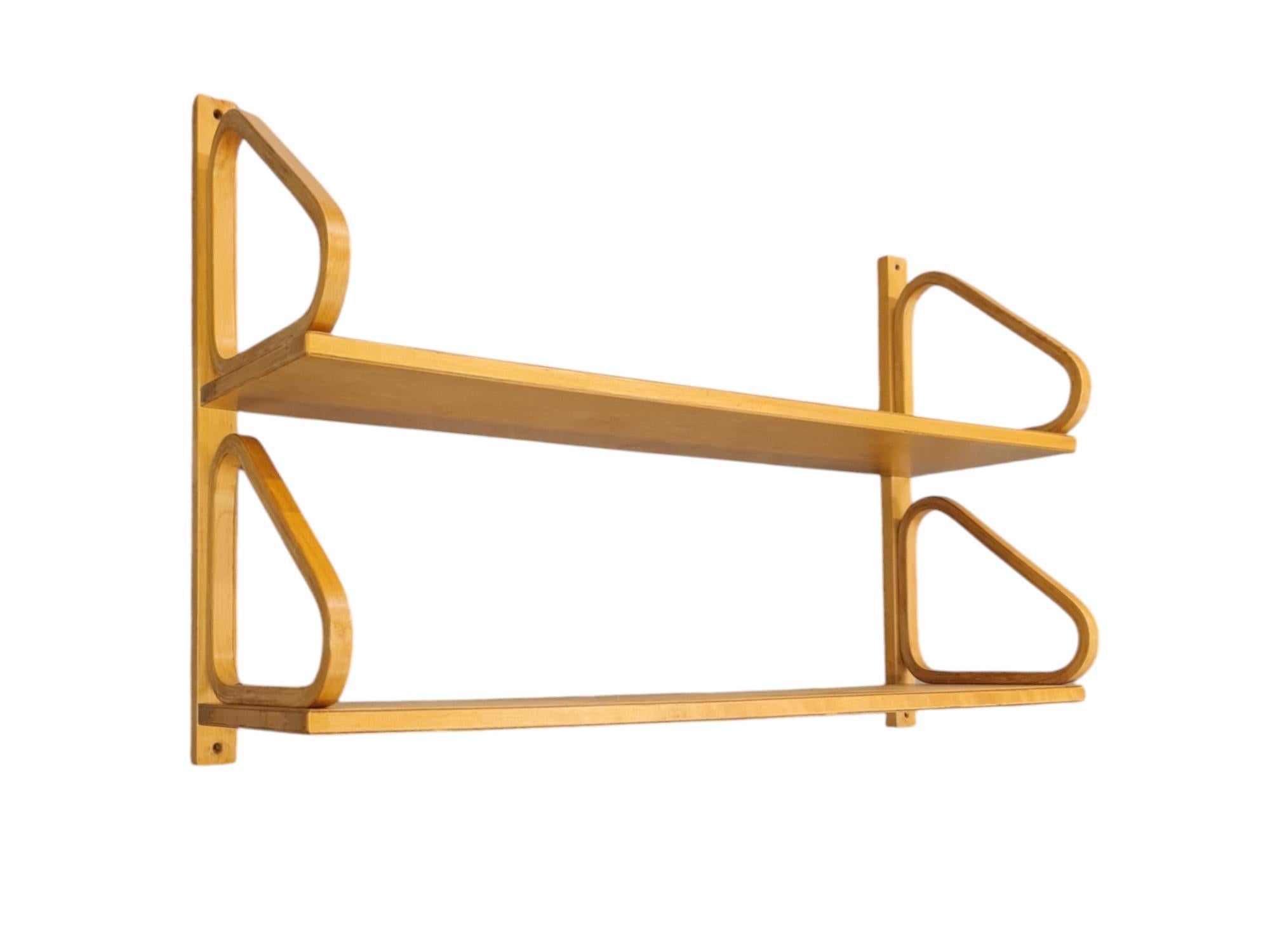 Alvar Aalto Minimalistic Double Shelf Model 112-2 in Birch, Artek 1940s For Sale 2