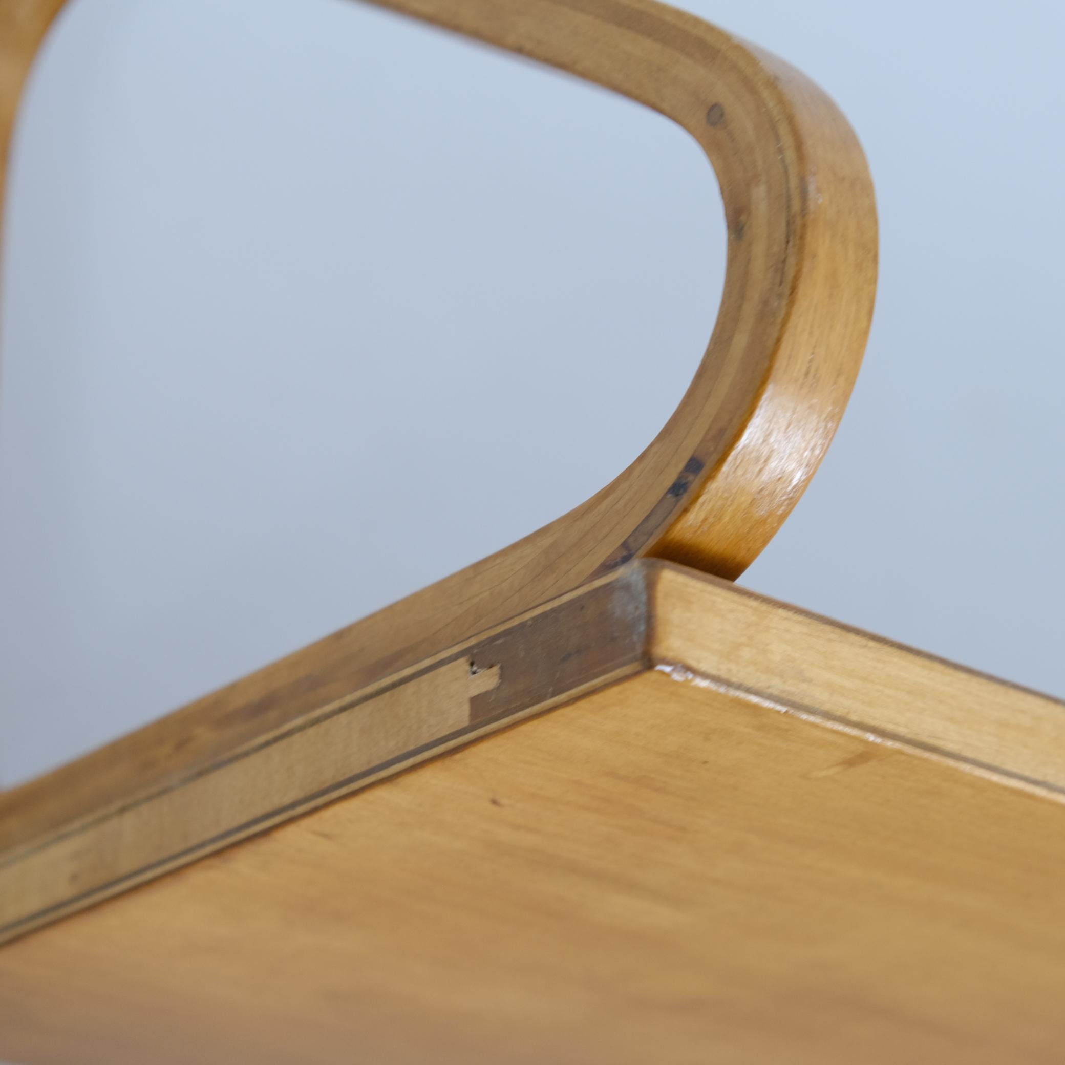 Estantería doble minimalista Alvar Aalto Modelo 112-2 en abedul, Artek Años 50 mediados del siglo XX en venta