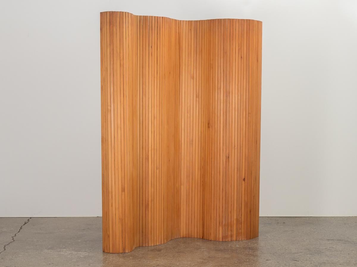 Alvar Aalto Model 100 Pine Screen In Good Condition In Brooklyn, NY