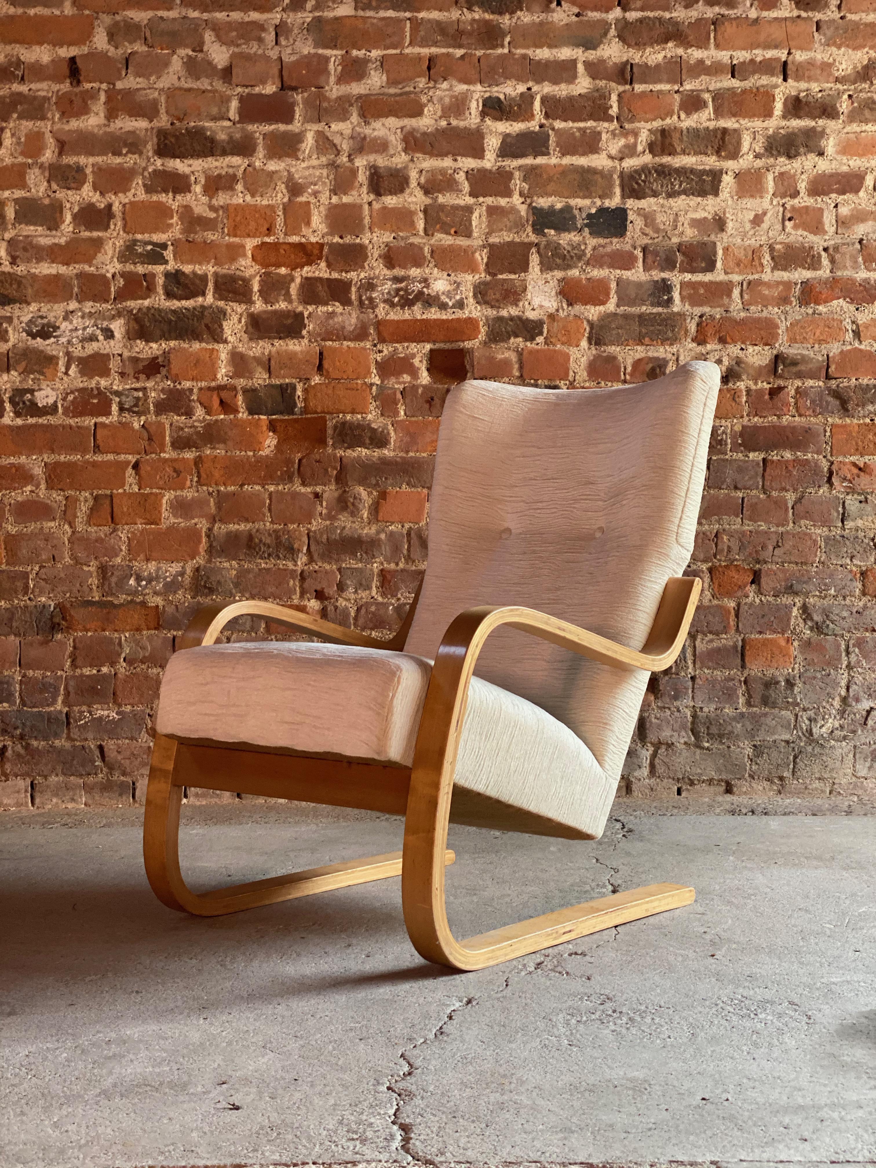Mid-20th Century Alvar Aalto Model 36 / 401 Cantilever Lounge Chair by Finmar, Finland