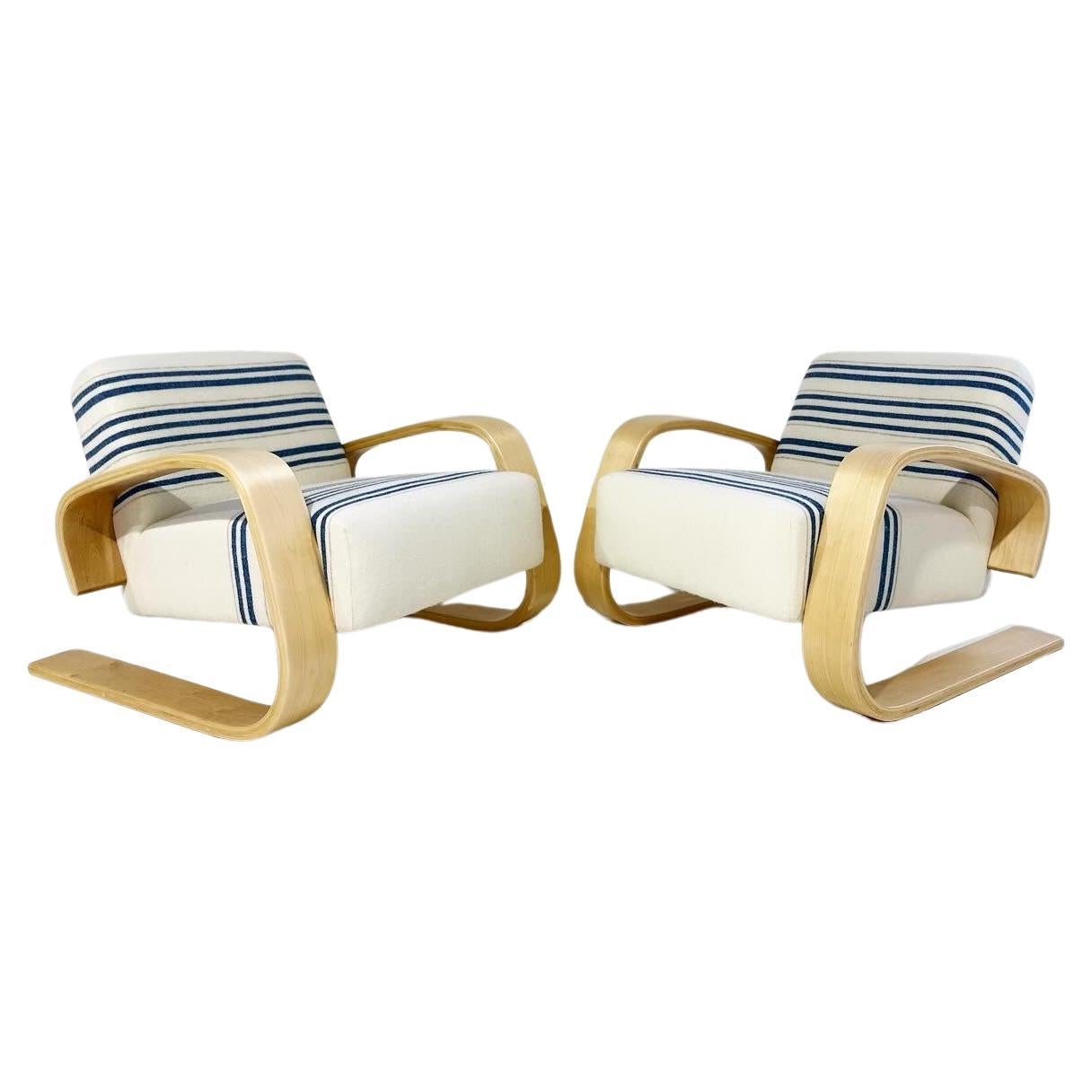 Alvar Aalto Model 400 "Tank" Chairs in Swans Island Company Blankets, Pair For Sale