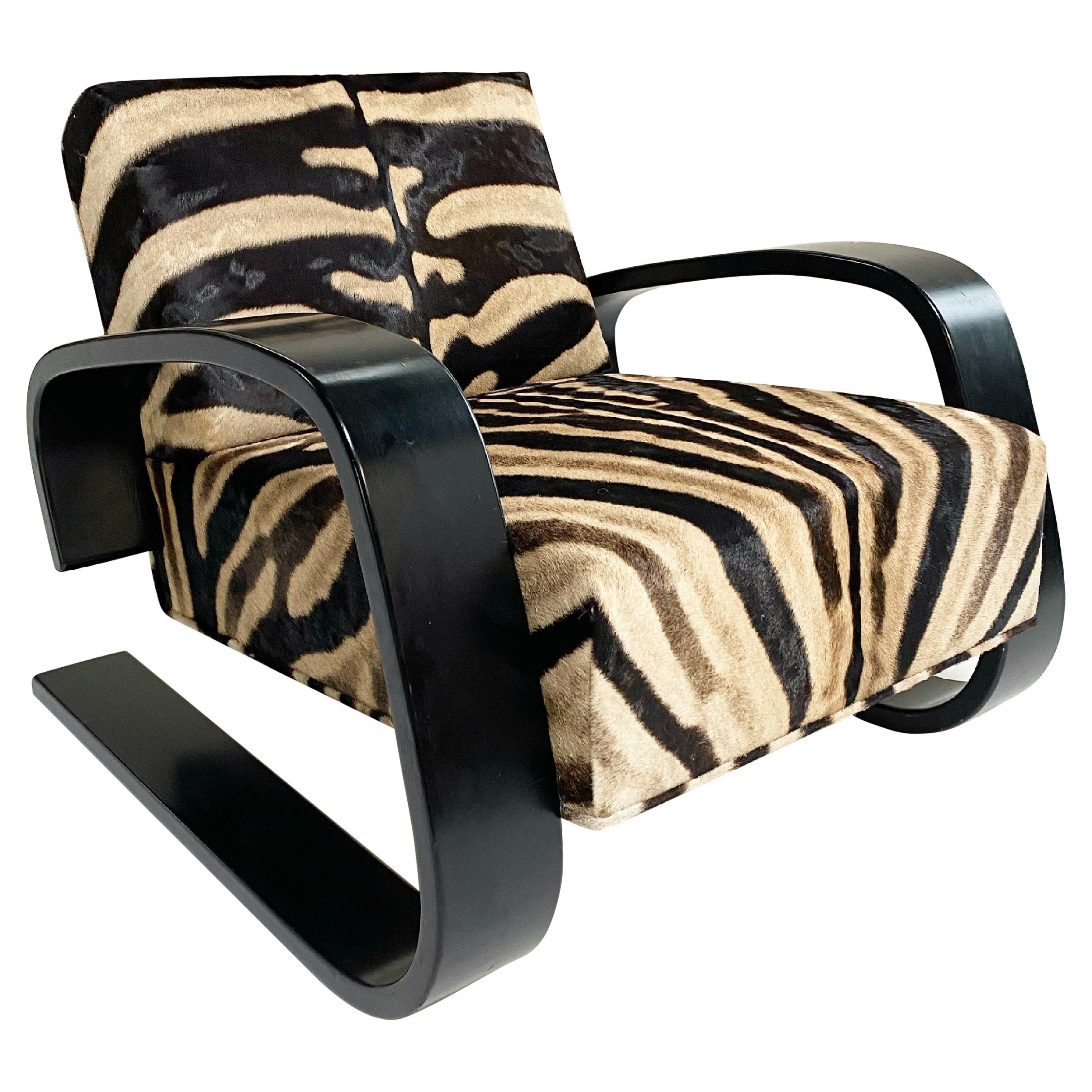 Alvar Aalto Model 400 "Tank" Lounge Chair in Zebra