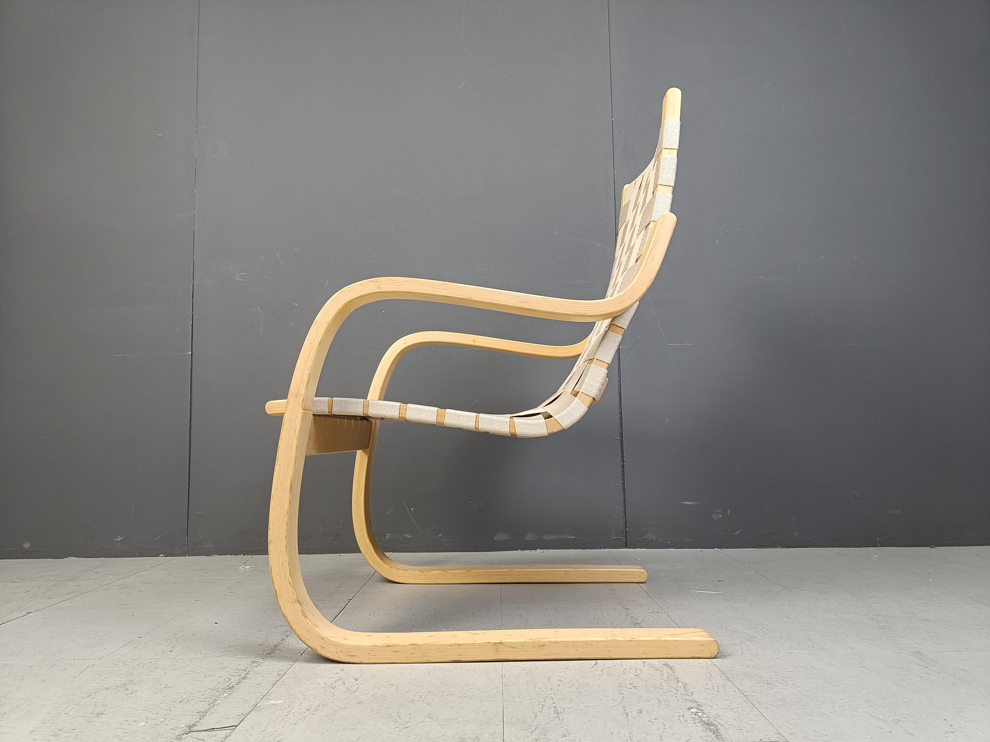 Alvar Aalto Model 406 armchair for Artek, 1970s 2