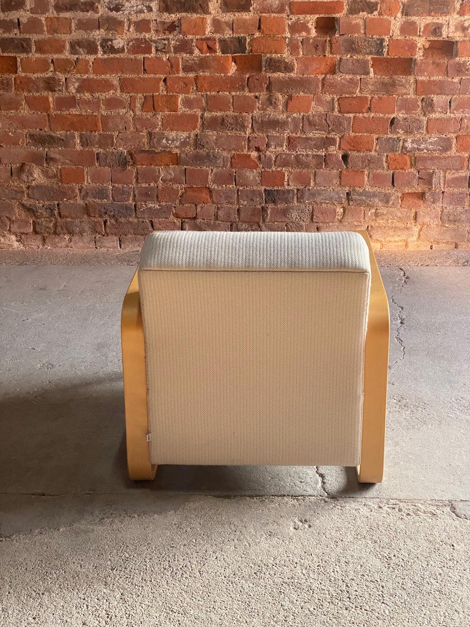Alvar Aalto Model 44 Lounge Chair by Artek Finland For Sale 3