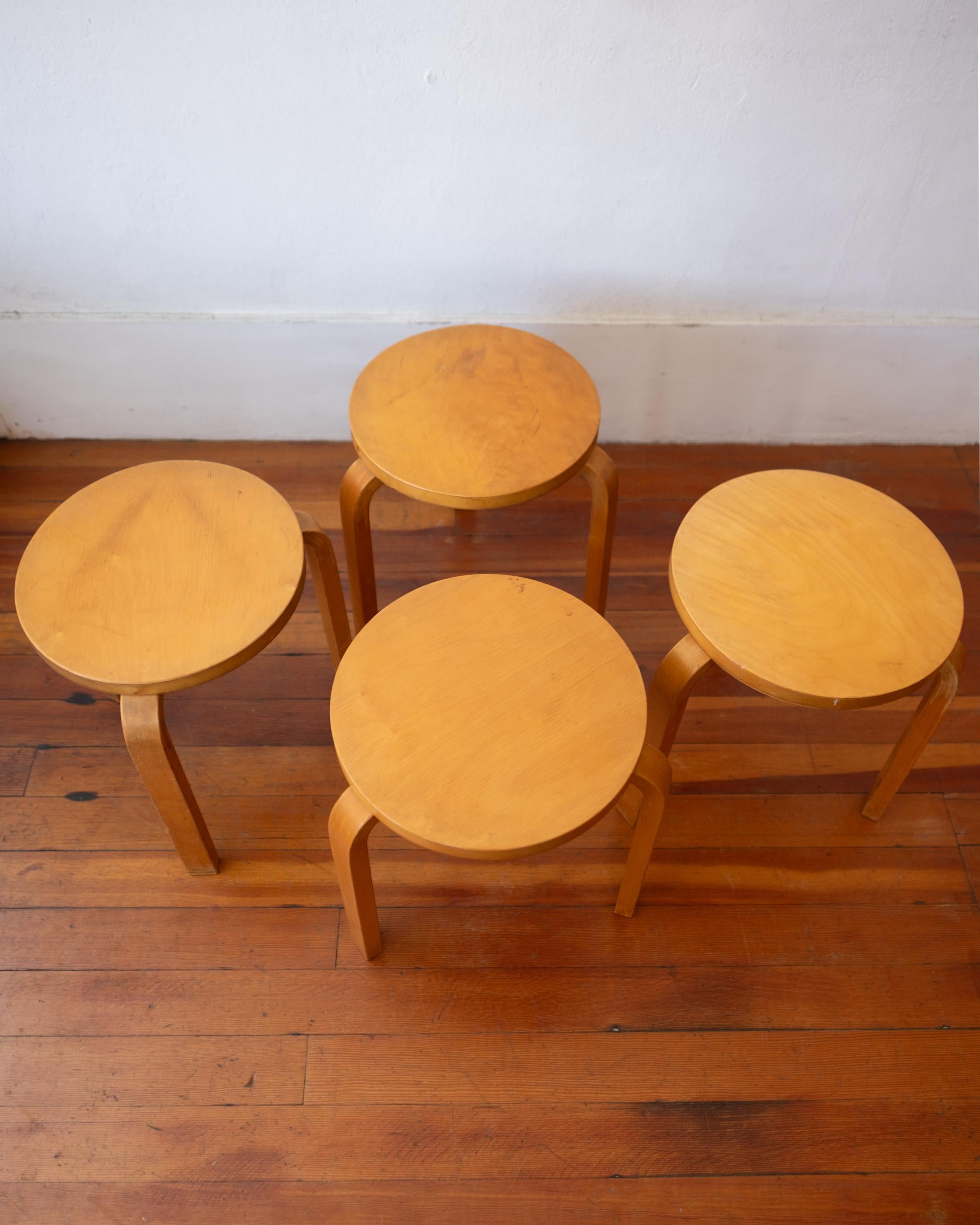 Alvar Aalto+Aalto Model No 60 Tabourets empilables en bouleau pour Artek 1950s en vente 1