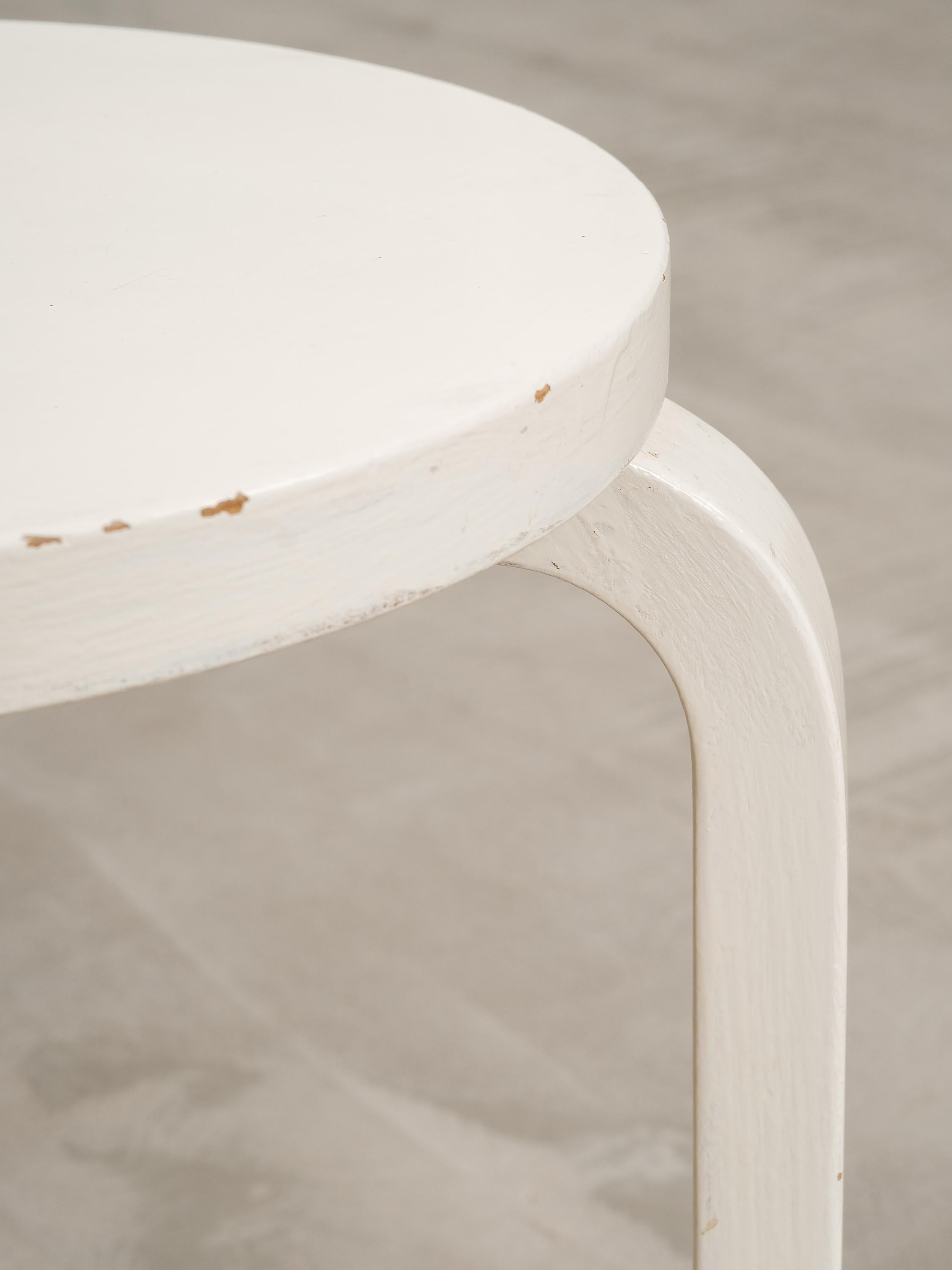 Mid-20th Century Alvar Aalto Model 60 Stool, circa 1950s