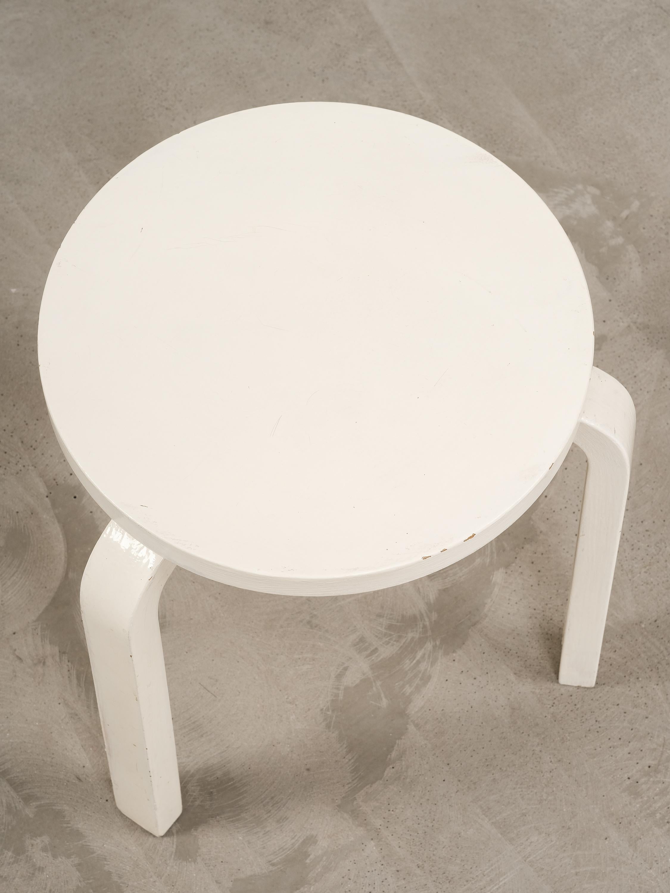 Birch Alvar Aalto Model 60 Stool, circa 1950s