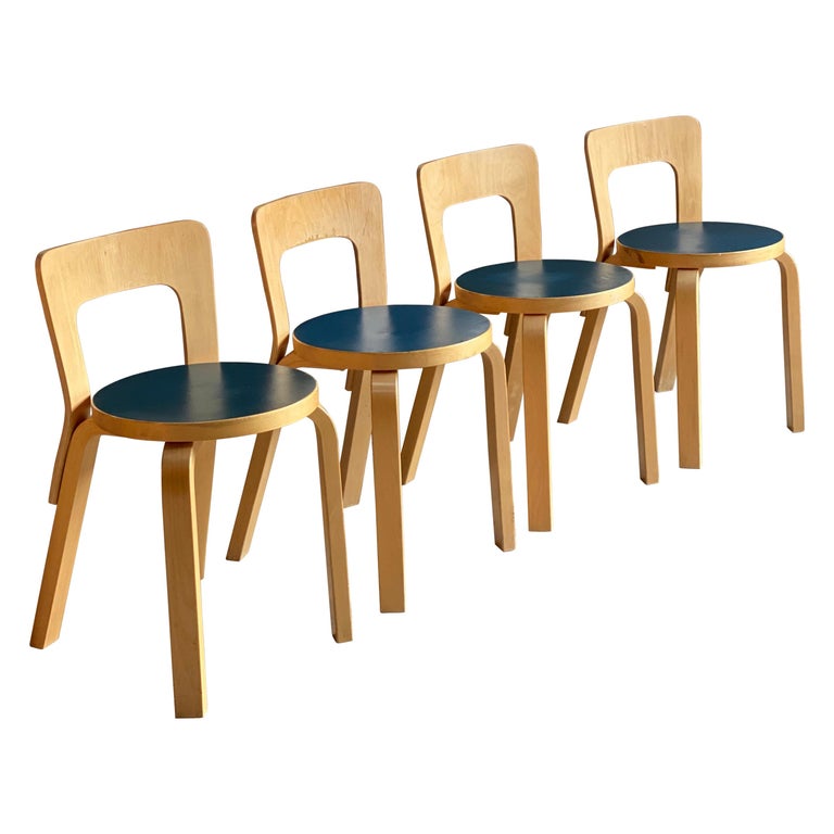 Alvar Aalto Model 65 Dining Chairs by Artek Finland, circa 1950s For Sale