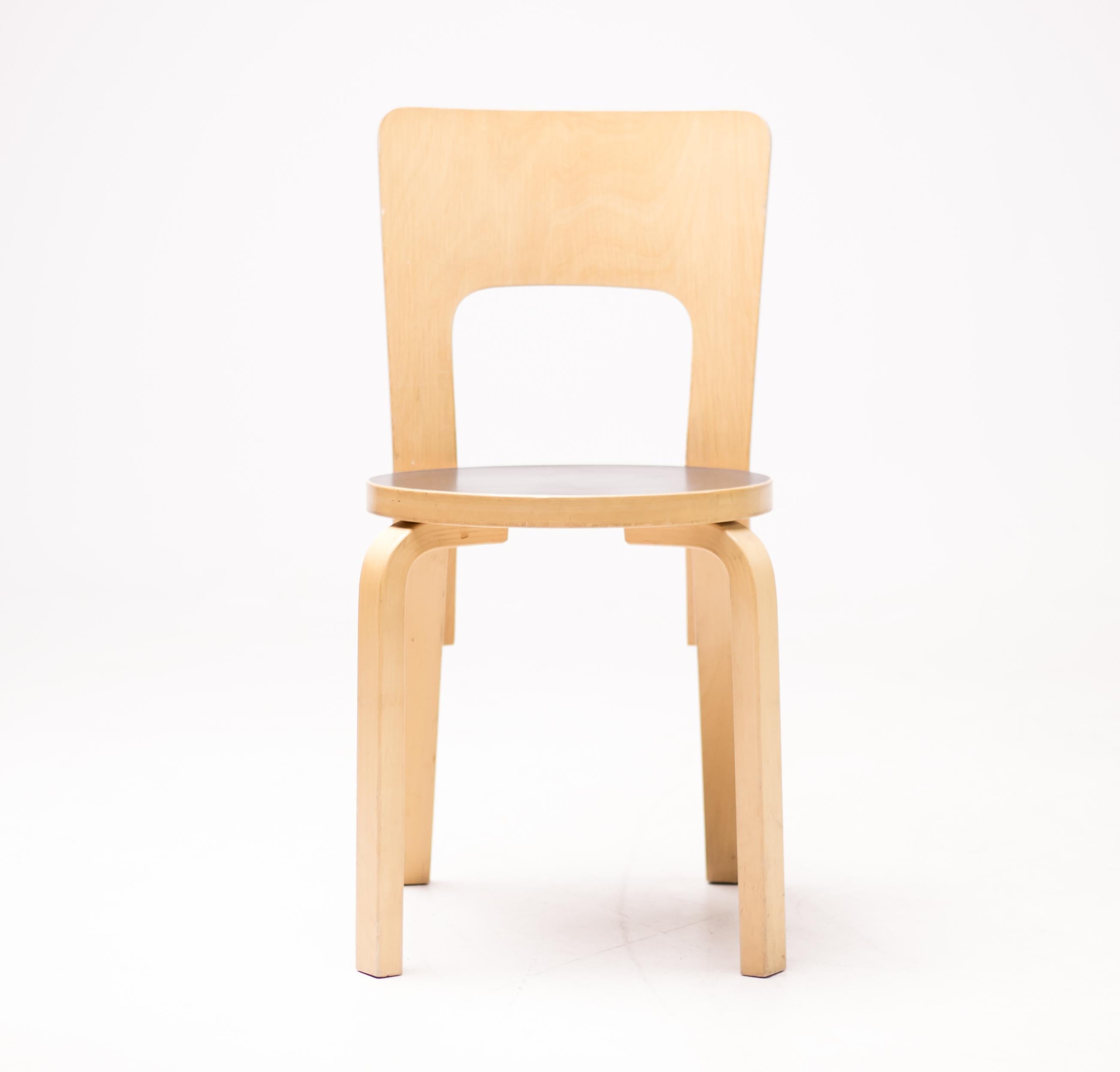 Alvar Aalto Model 66 Chairs In Good Condition In Dronten, NL