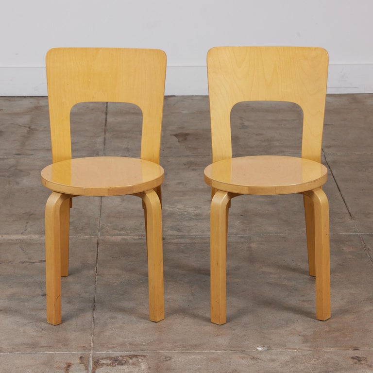 Alvar Aalto Model 66 Dining Chair for Artek For Sale 1