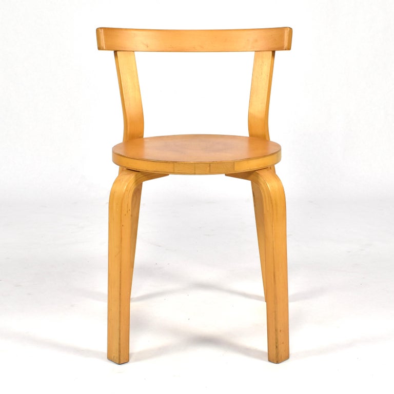 Alvar Aalto Model 68 Chair for Artek, Finland, circa 1970