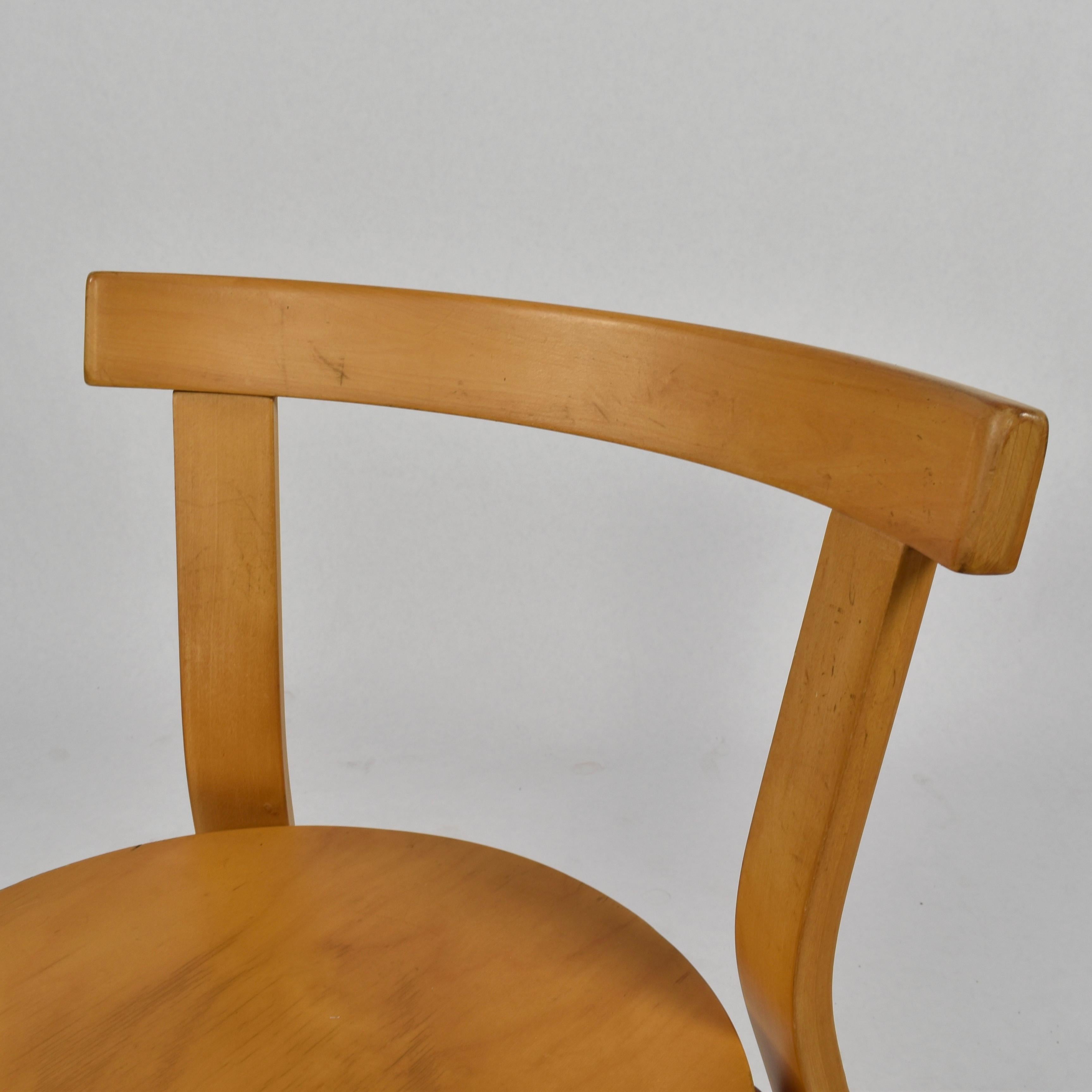 Scandinavian Modern Alvar Aalto Model 68 Chair for Artek, Finland, circa 1970