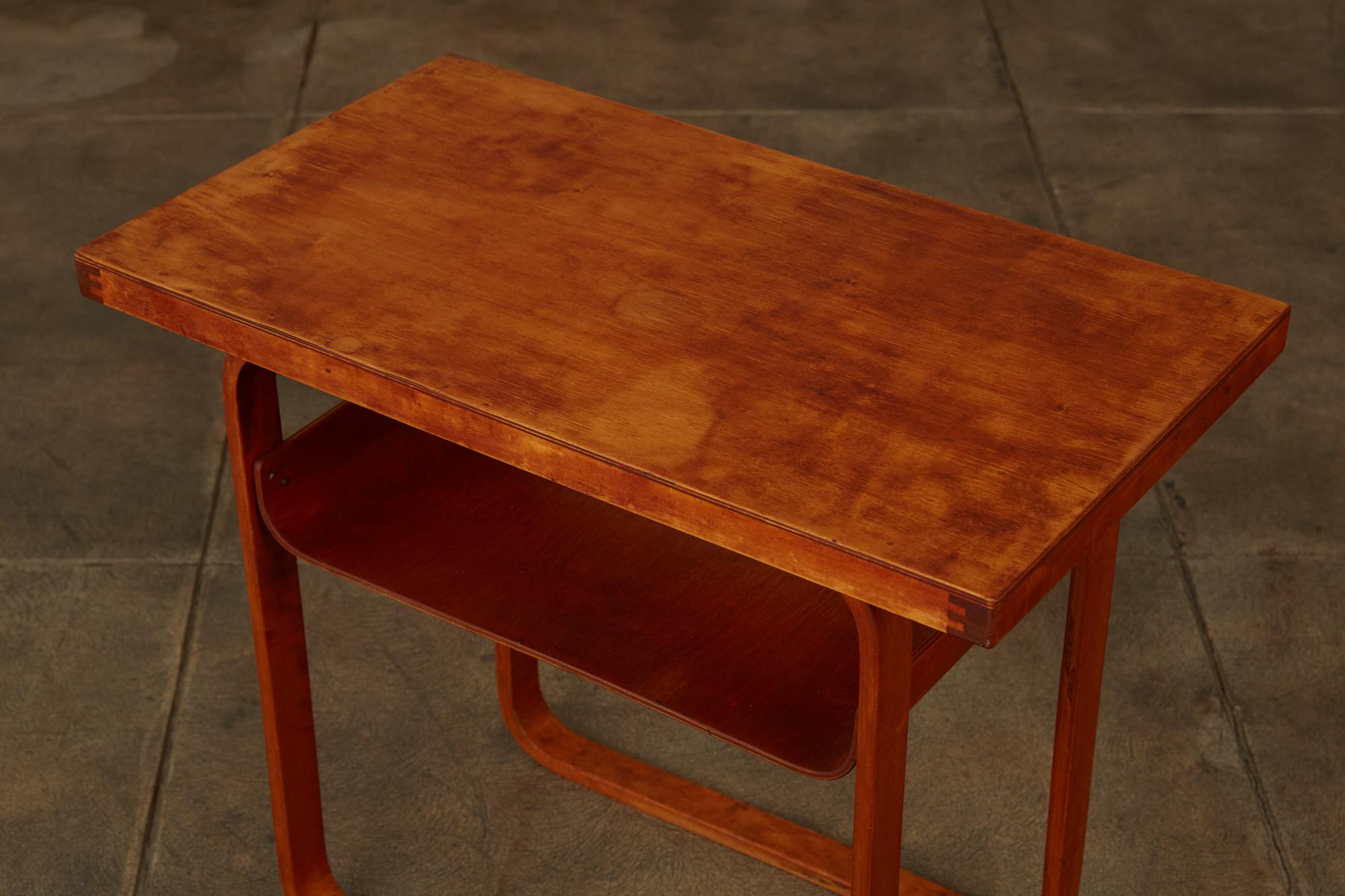 Alvar Aalto Model 76 Two-Tier Side Table 6