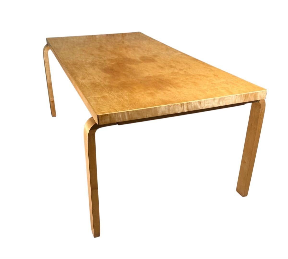 Mid-Century Modern Alvar Aalto Model 83 Birch Dining Table, Finland 1930 For Sale