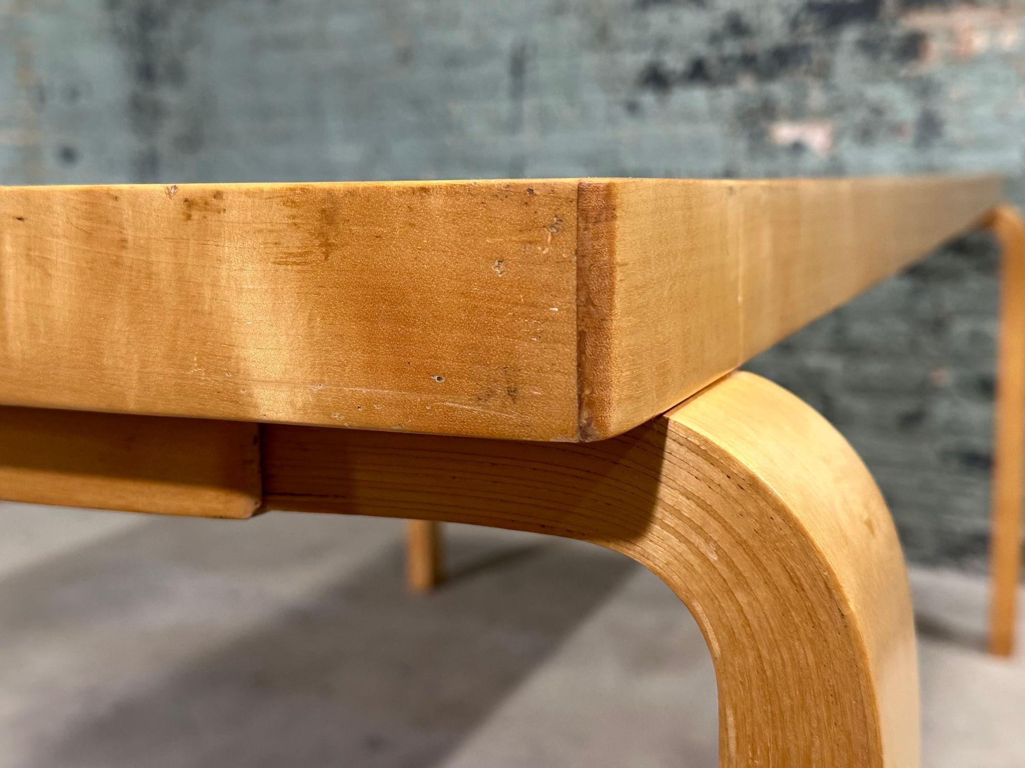 Alvar Aalto Model 83 Birch Dining Table, Finland 1930 For Sale 2