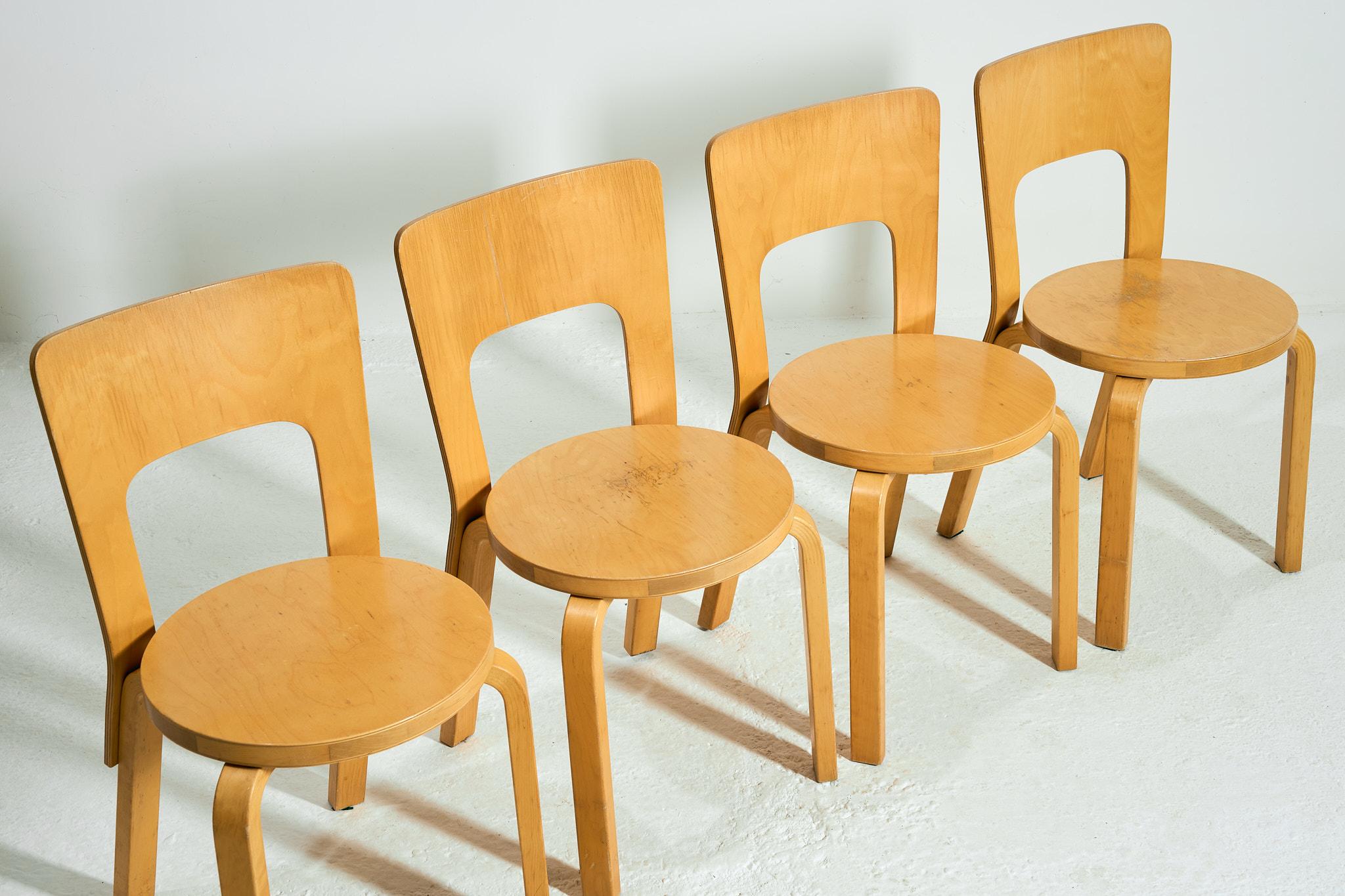 Alvar Aalto Model 83 Table and Model 66 Chairs For Sale 2