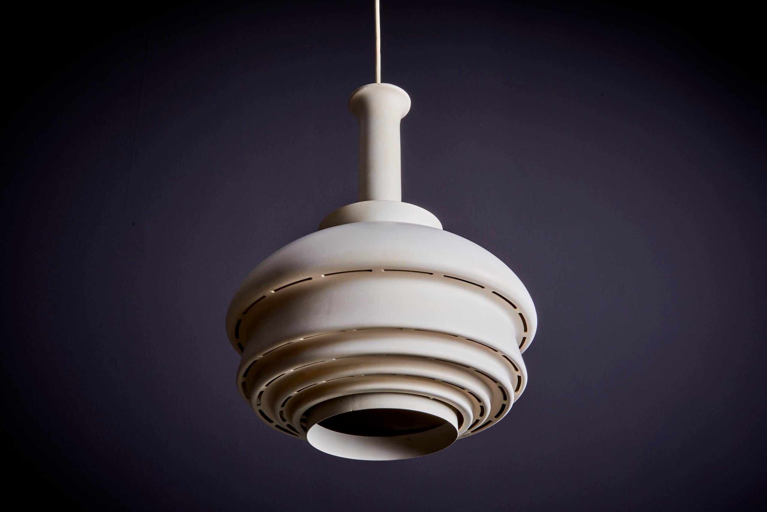 Metallo Alvar Aalto, Modello A335B per Valaistustyö in vendita