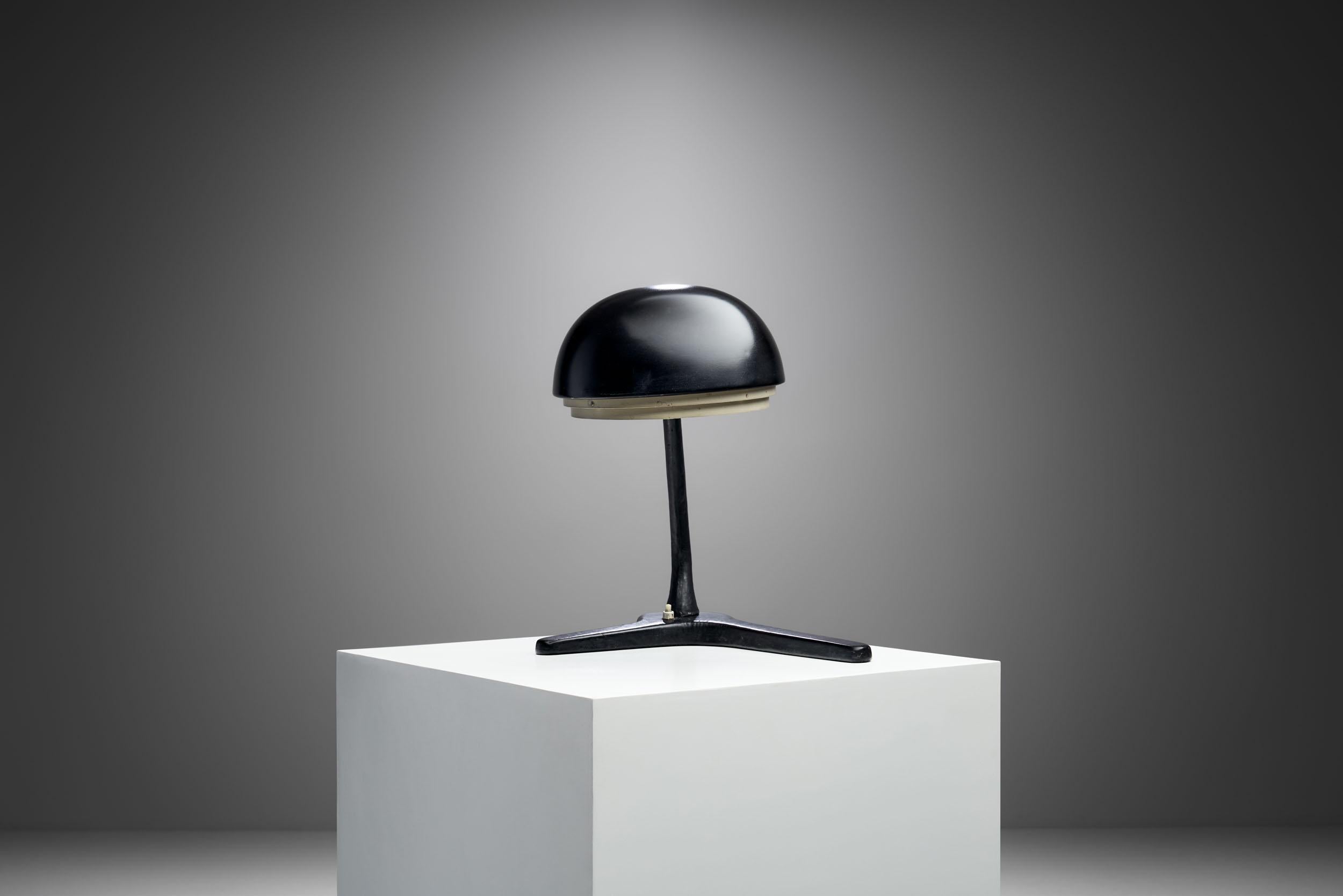 Alvar Aalto Model “A704” Table Lamp for Valaistustyö Ky, Finland 1950s In Good Condition For Sale In Utrecht, NL