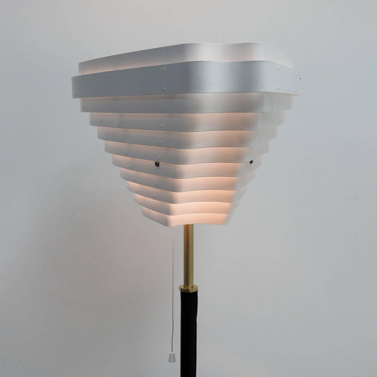 Alvar Aalto Model A805 'Angel Wing' Floor Lamp 2