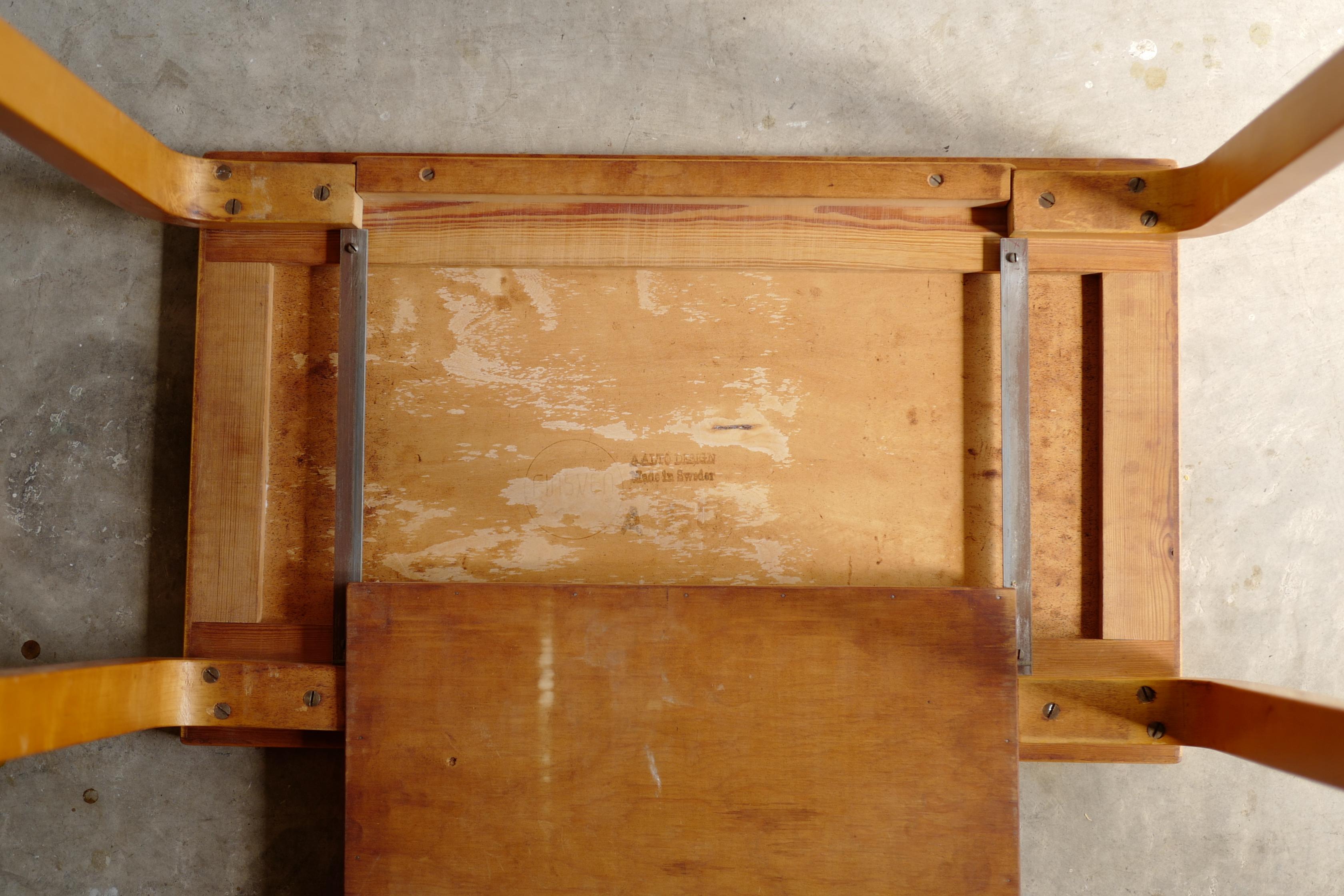 alvar aalto nest tisch 88 40's für Finsven (Mitte des 20. Jahrhunderts) im Angebot