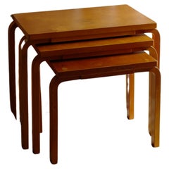 tavolo a nido Alvar Aalto 88 anni '40 per Finsven