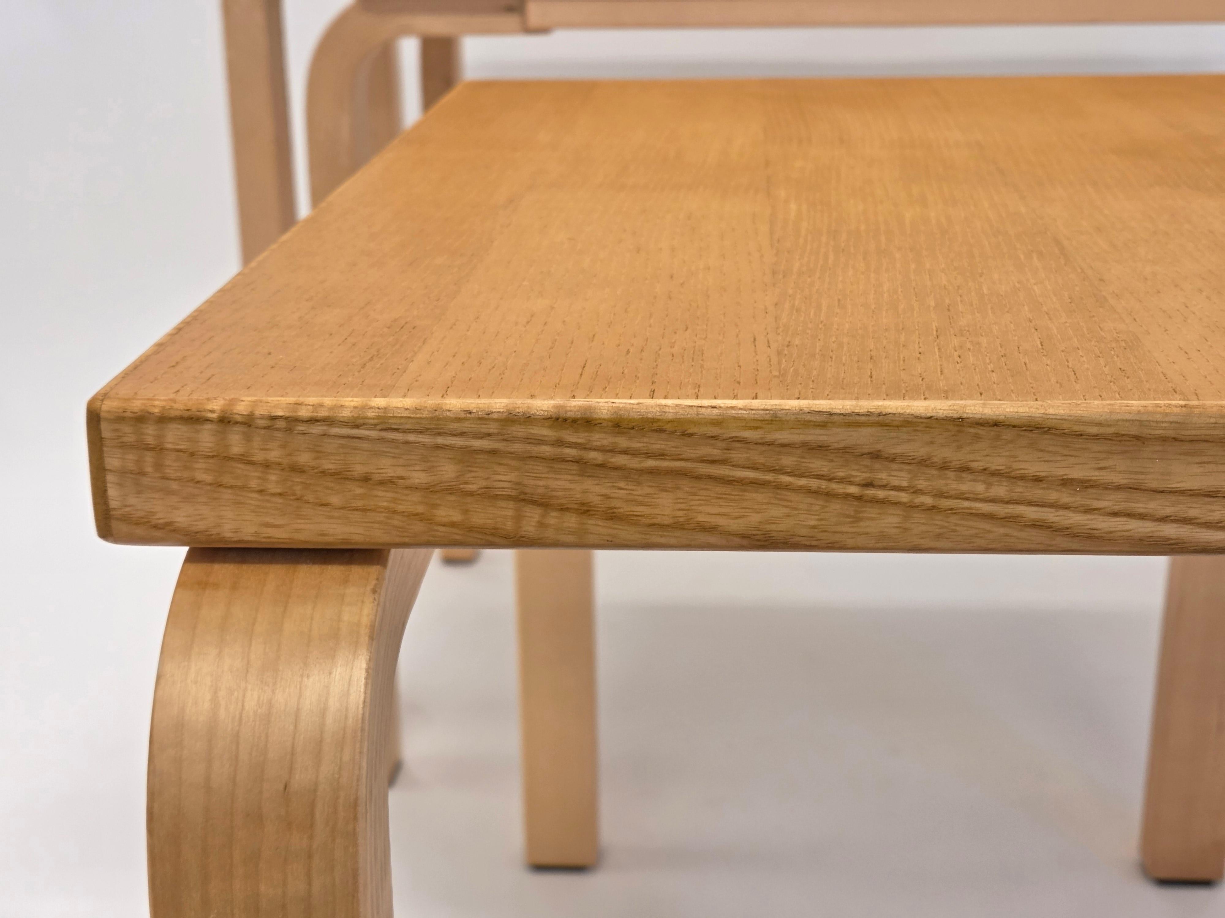 Tavolo da nido Alvar Aalto di Artek in vendita 9