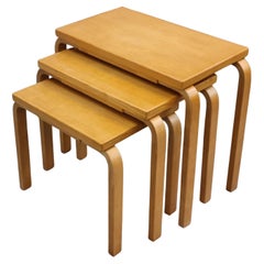 Alvar Aalto Nesting Table Set Model E88, Artek, 1950s