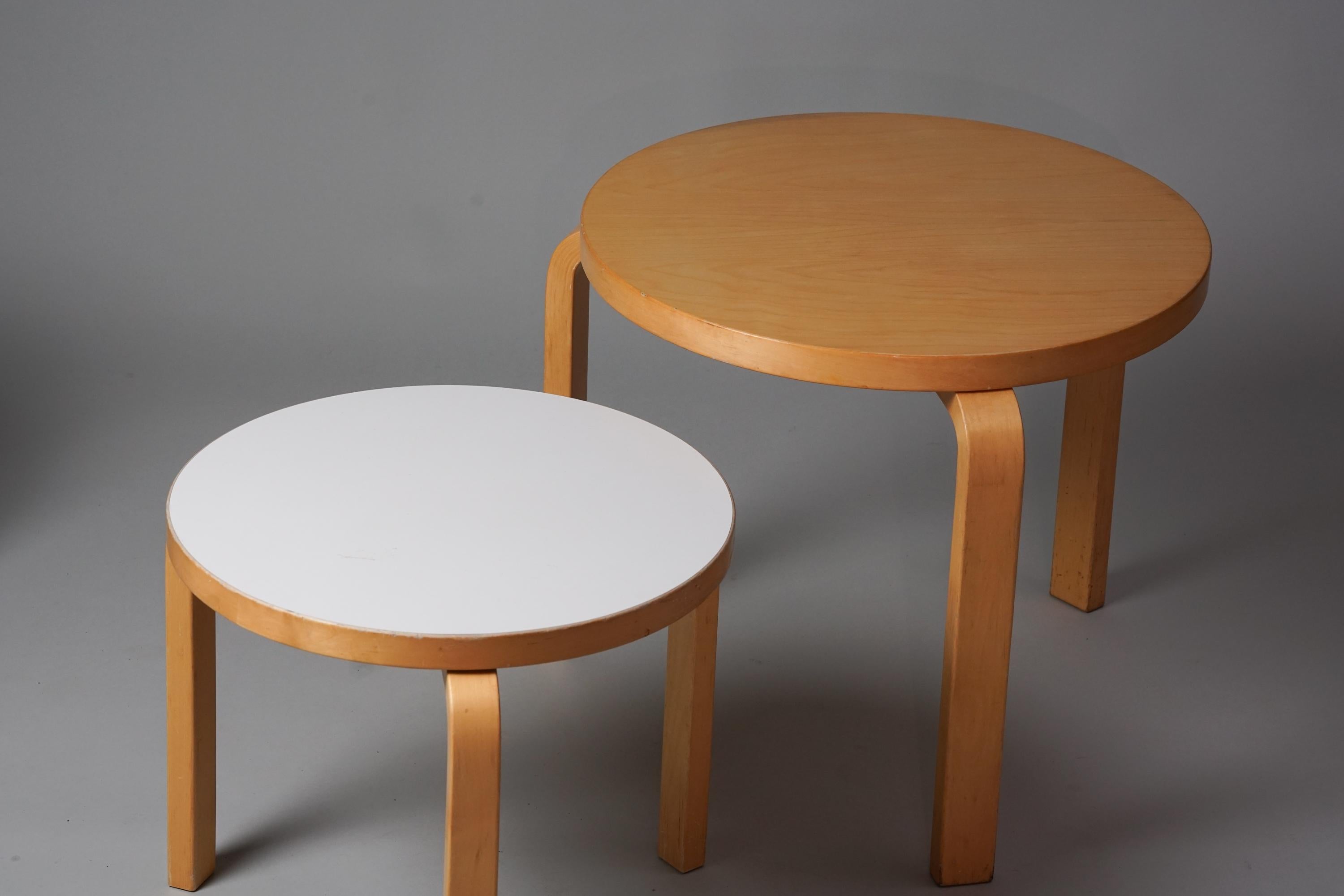 Scandinavian Modern Alvar Aalto Nesting Tables Model 90C & 90D, Artek, Late 20th Century For Sale