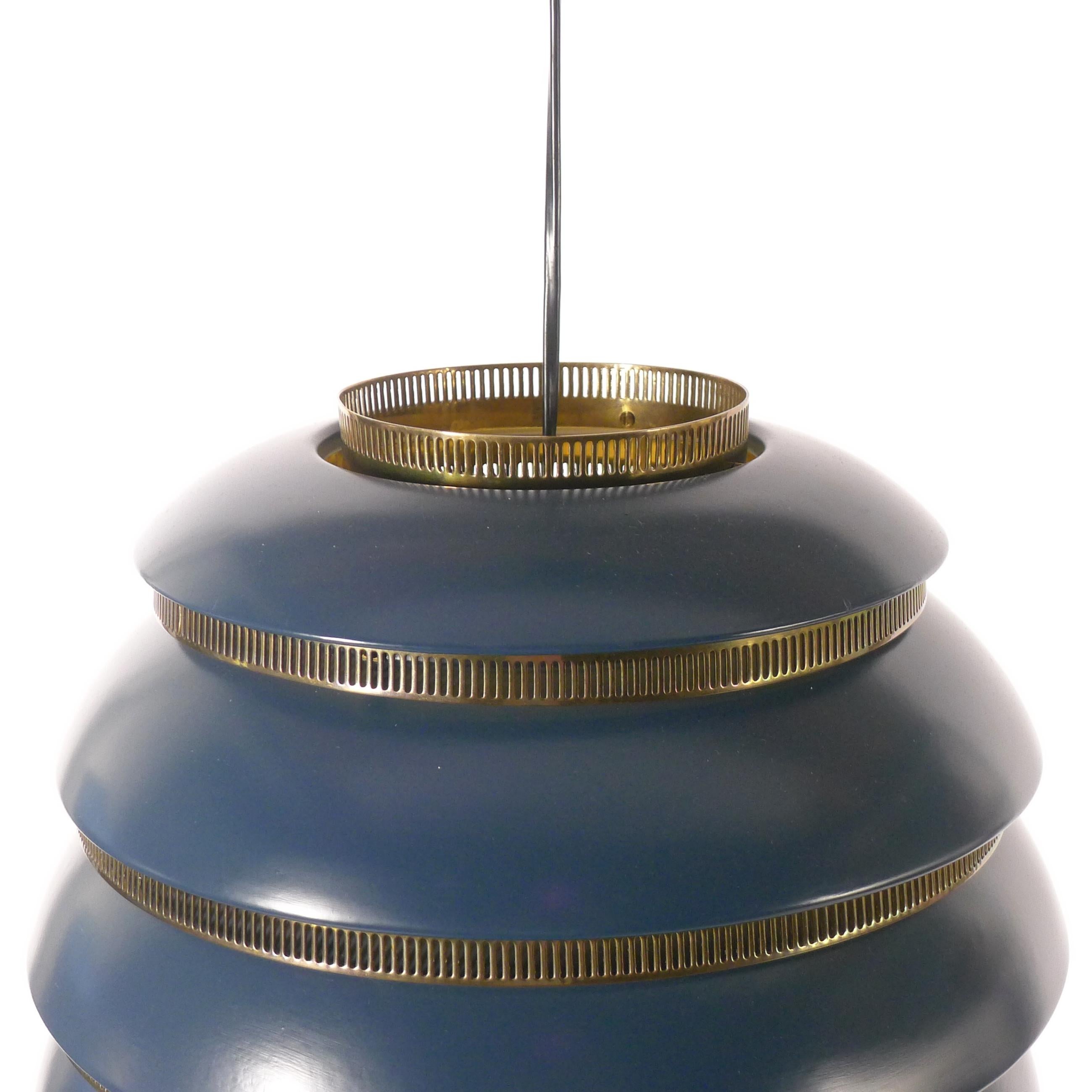 Alvar Aalto, Original Production Large Size Beehive Lamp, Valaistustyo Ky, 1953 3
