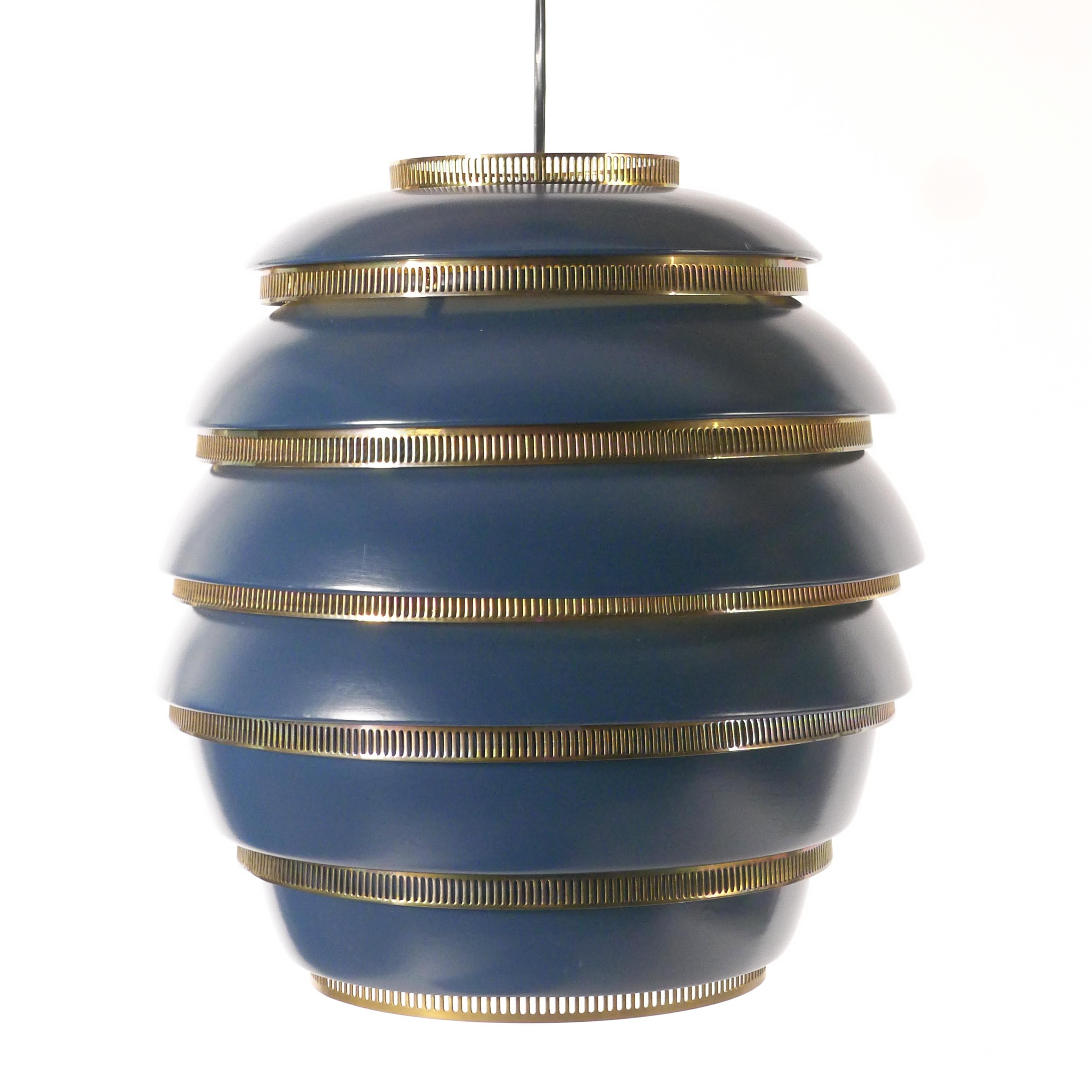 Alvar Aalto, Original Production Large Size Beehive Lamp, Valaistustyo Ky, 1953 2