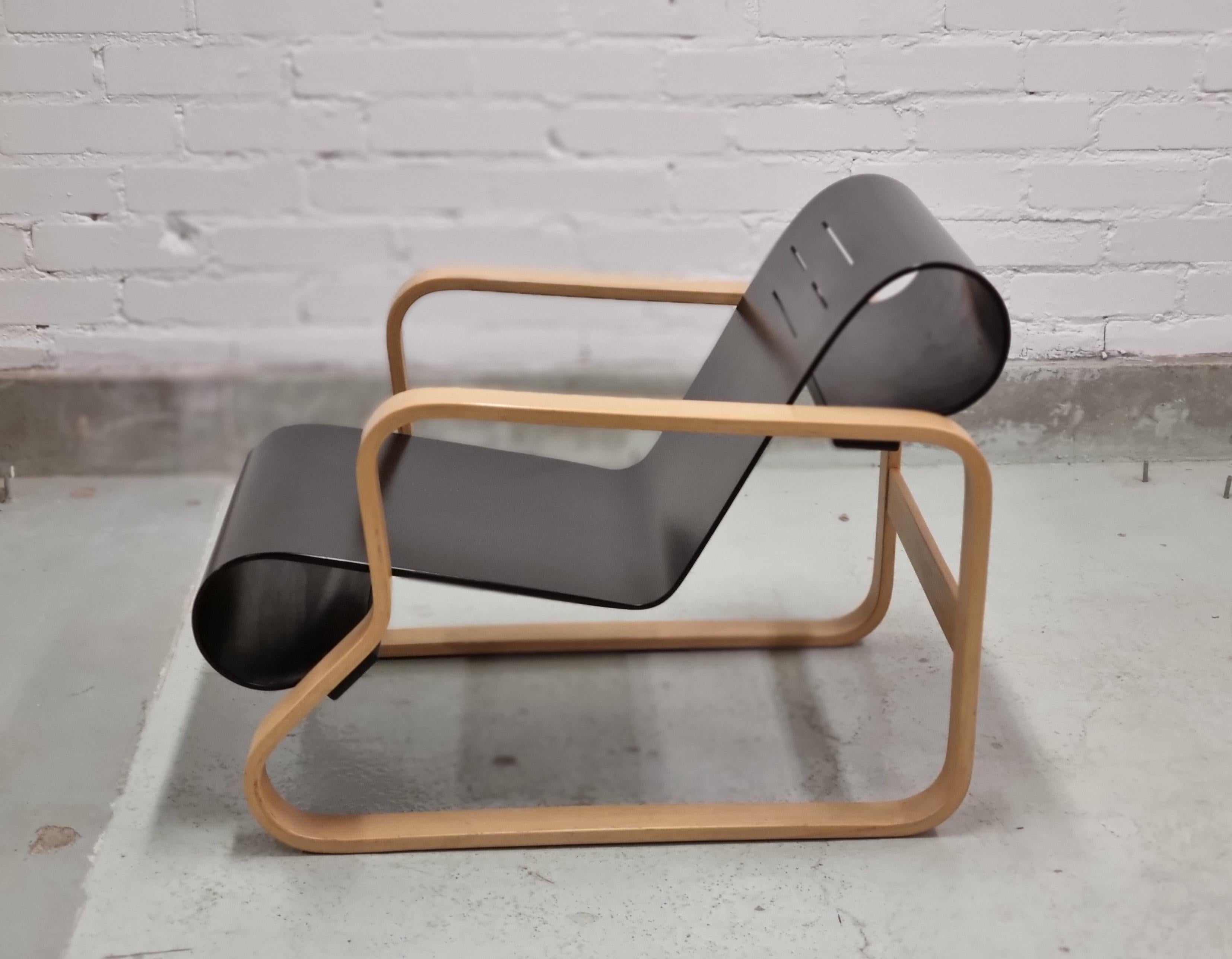 Alvar Aalto, Paimio 41 Lounge chair, Artek In Good Condition For Sale In Helsinki, FI