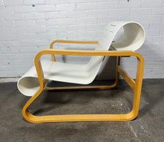 Alvar Aalto Paimio Chair 41.. Classic Bauhaus Design. Modernist/ Scandinavian