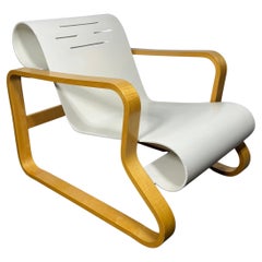 Alvar Aalto Paimio Chair 41.. Classic Bauhaus Design. Modernist/ Scandinavian