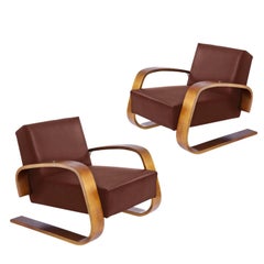 Alvar Aalto Pair of 400 ‘Tank’ 1936 Armchairs in Leather for Artek