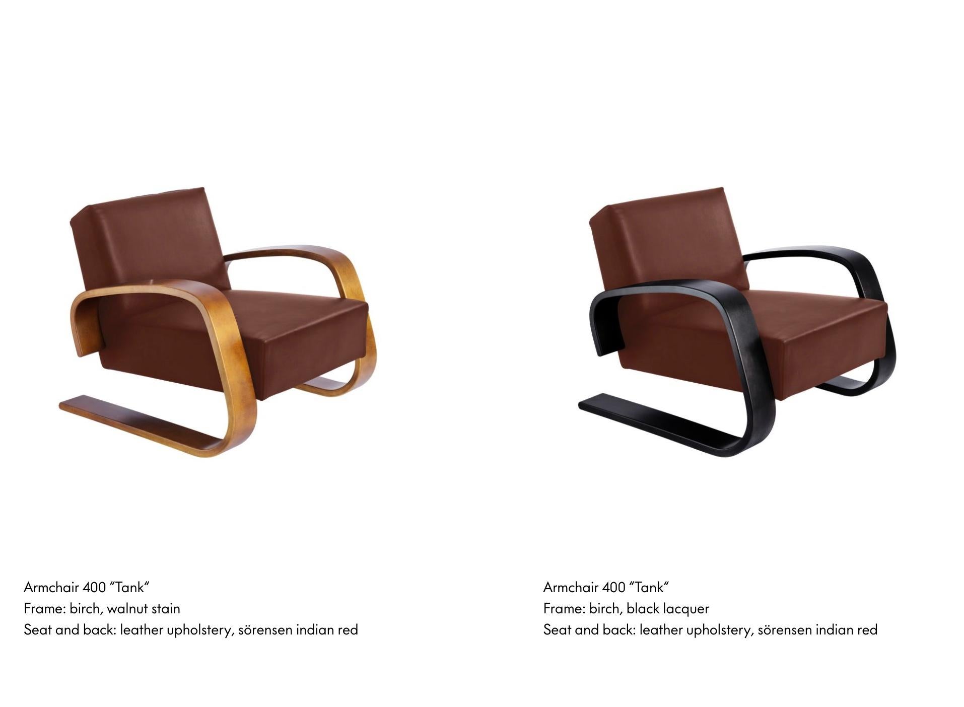 Alvar Aalto Coppia di 400 poltrone 'Tank' del 1936 in pelle per Artek in vendita 1