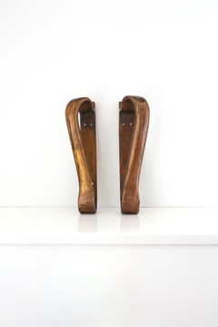 Alvar Aalto, Pair of  door handels in brass for Valaistustyö