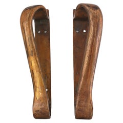 Alvar Aalto, Pair of  door handels in brass for Valaistustyö