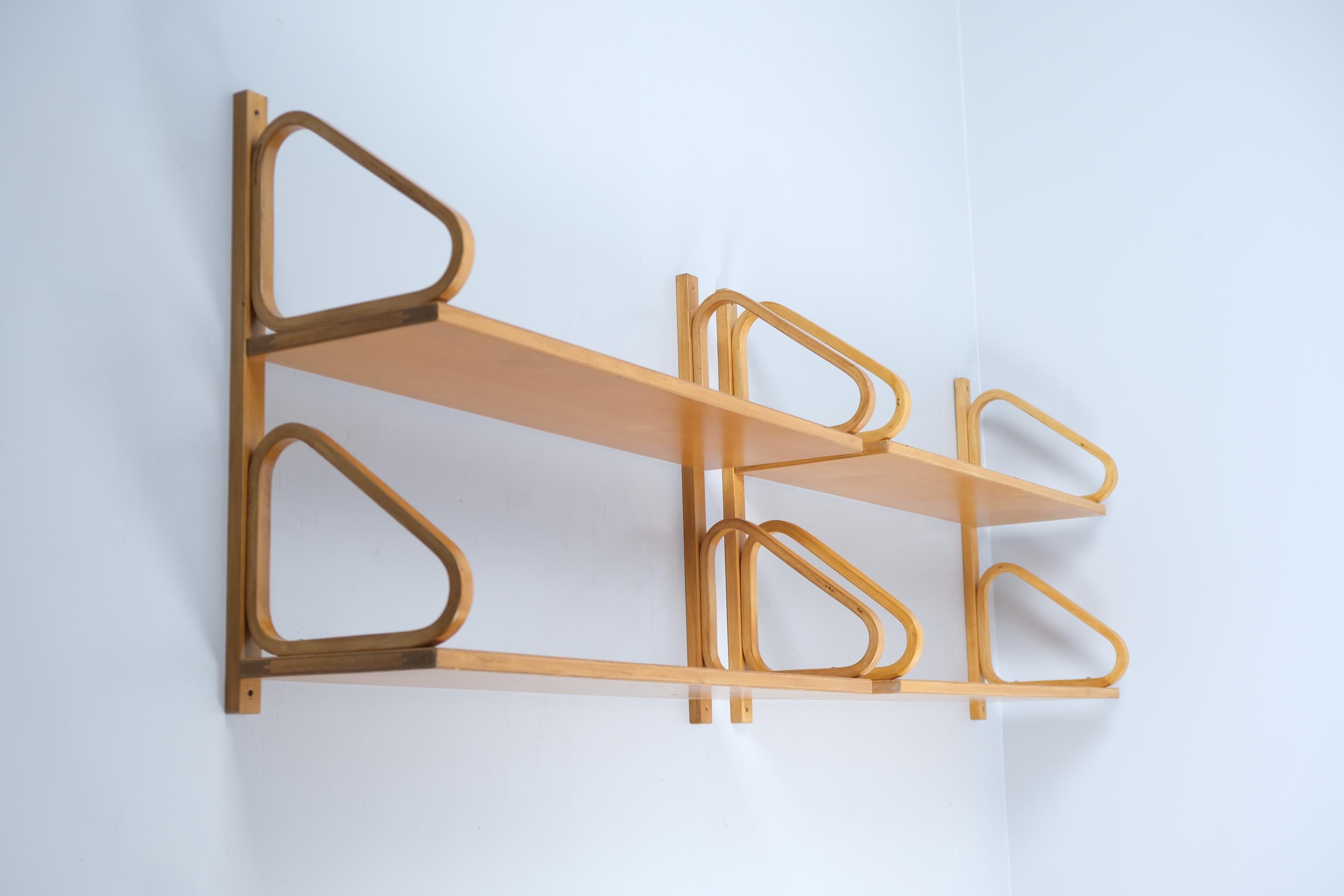 Alvar Aalto Pair of Minimalistic Iconic Shelves Model 112-2 for Artek, 1940s For Sale 2