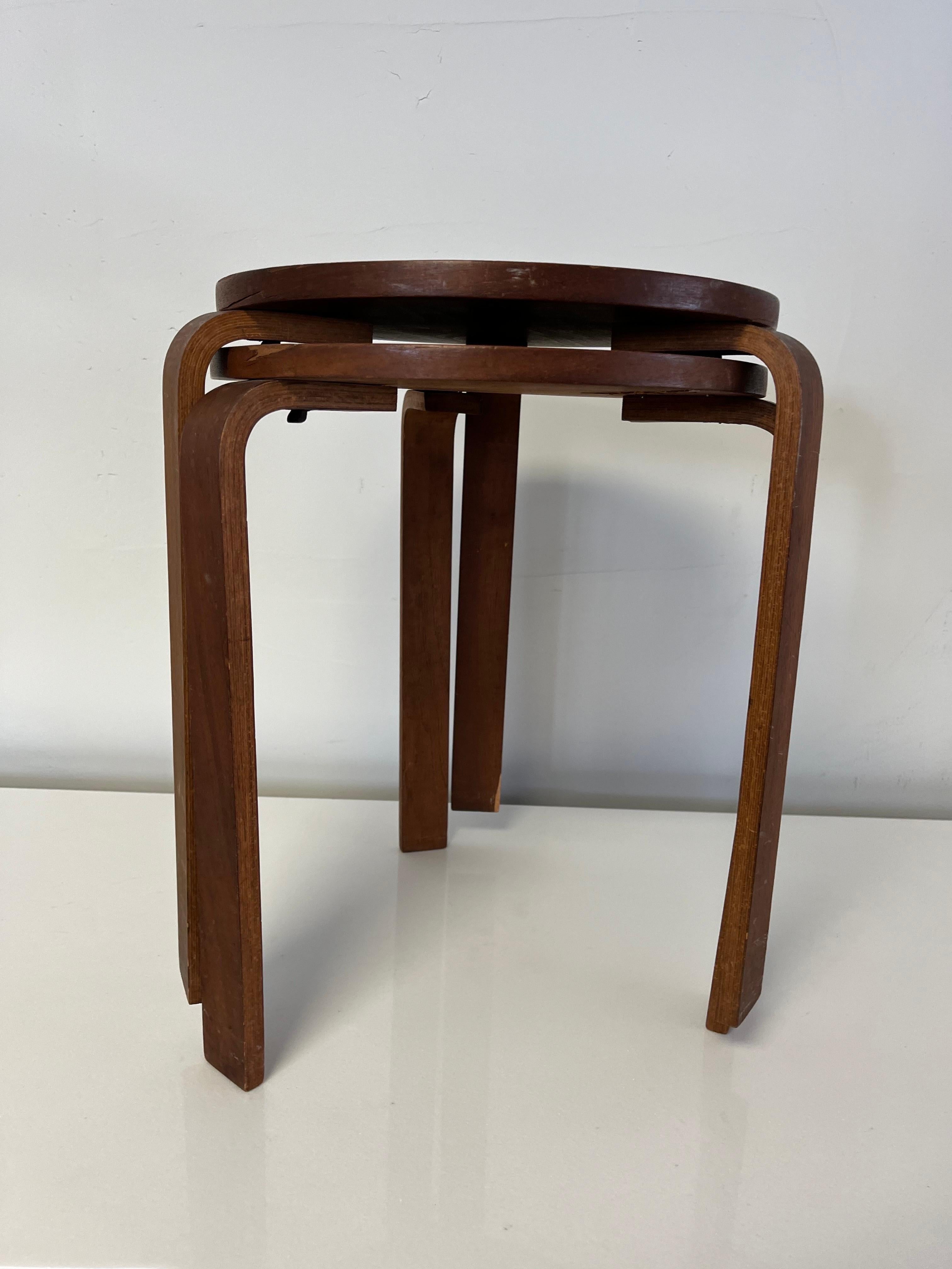 Alvar Aalto, Pair of Stacking Stools Model 60, Designed, 1933 For Sale 3