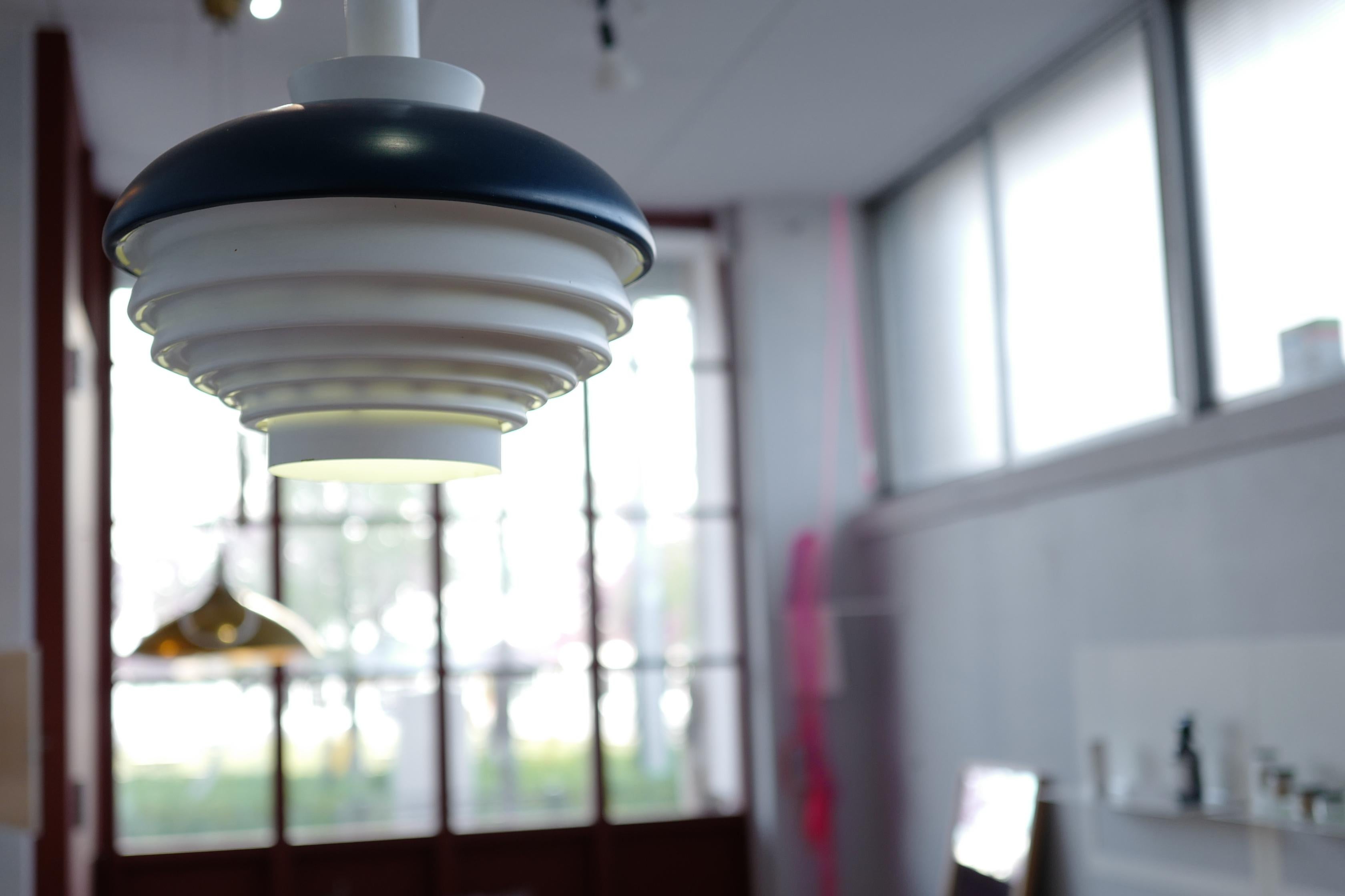 Finlandese lampada a sospensione Alvar Aalto A335A di Valaistustyö in vendita