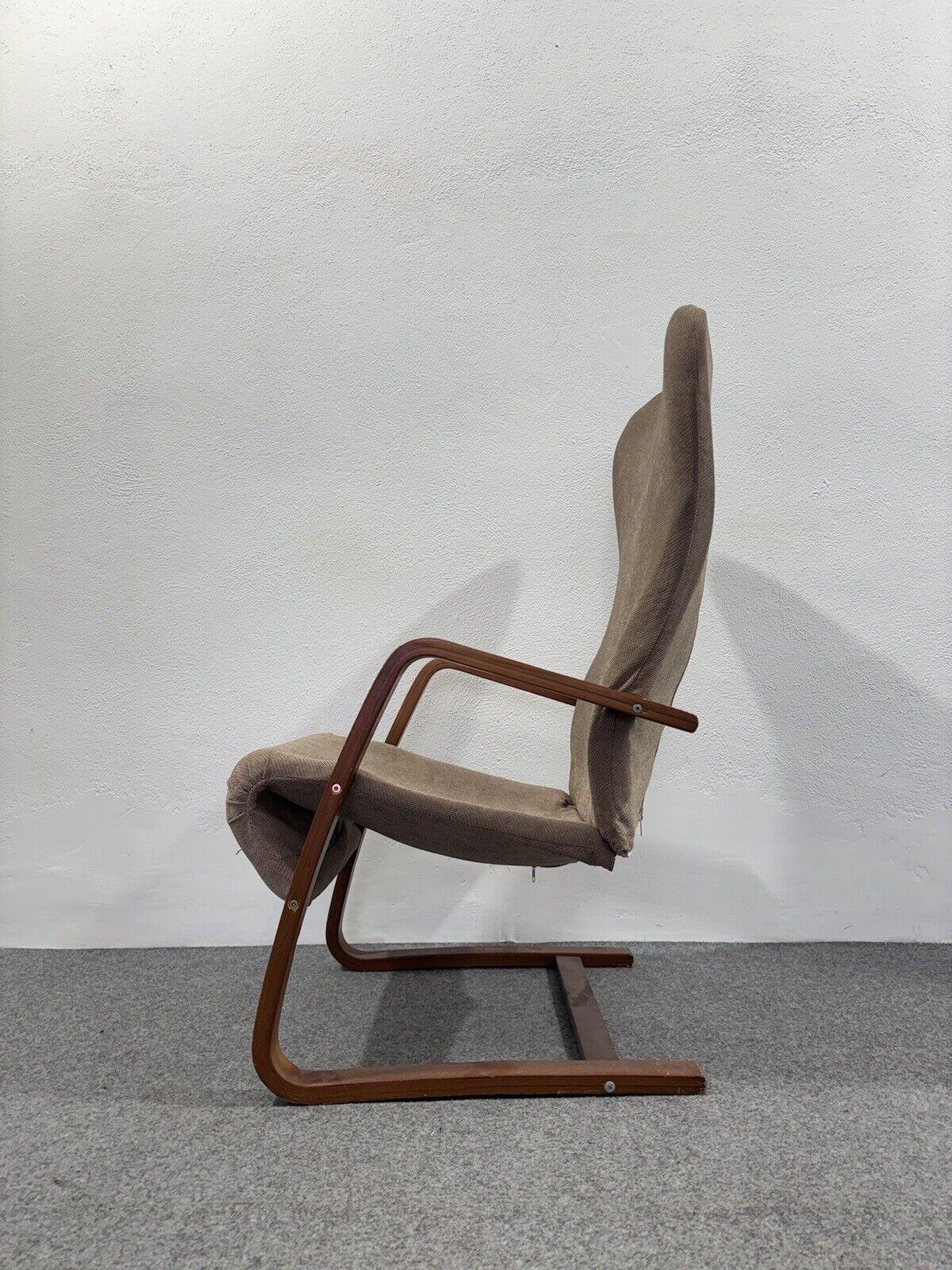 Scandinavian Modern Alvar Aalto Poltrona Design Scandinavo Anni 60 Danish Modernariato. For Sale