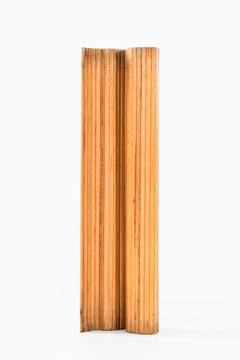 Alvar Aalto Room Divider Model 100 Produced by Artek in Finland