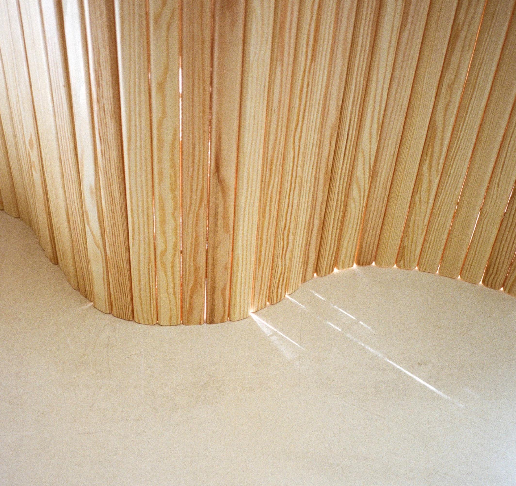 Mid-Century moderno Divisorio / Schermo '100' 1936 di Alvar Aalto in pino massiccio per Artek in vendita