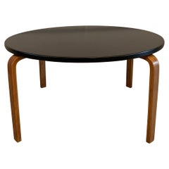 Table basse ronde en bois courbé Alvar Aalto