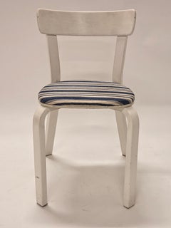 Alvar Aalto Sandwich Chair model 69 by Artek 1940s