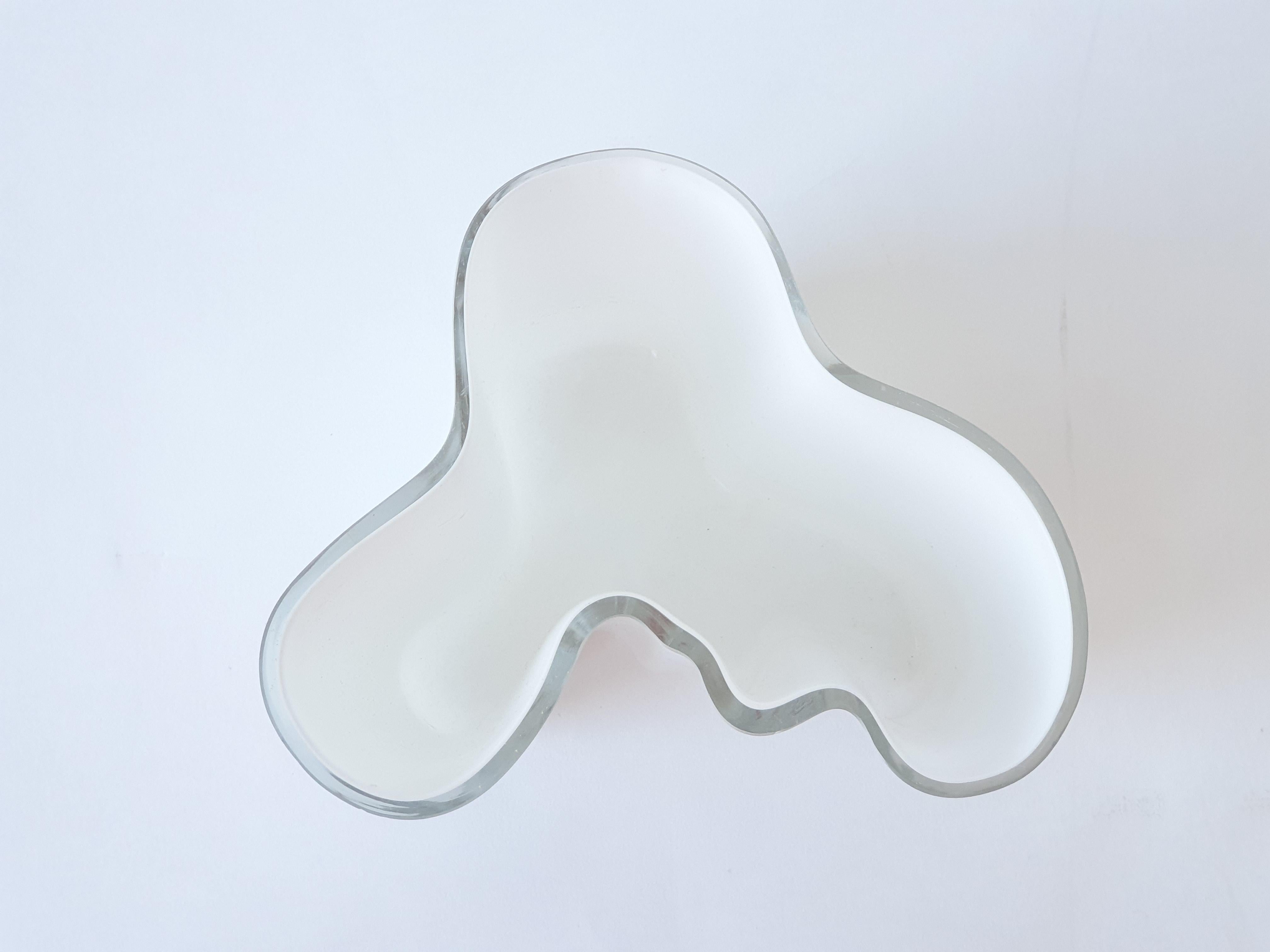 Scandinavian Modern Alvar Aalto Savoy Vase 3030 by Iittala Signed For Sale
